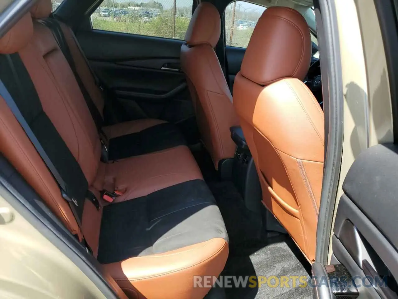 10 fotografías del automóvil dañado 3MVDMBXY2RM607569 MAZDA CX-30 CARB 2024