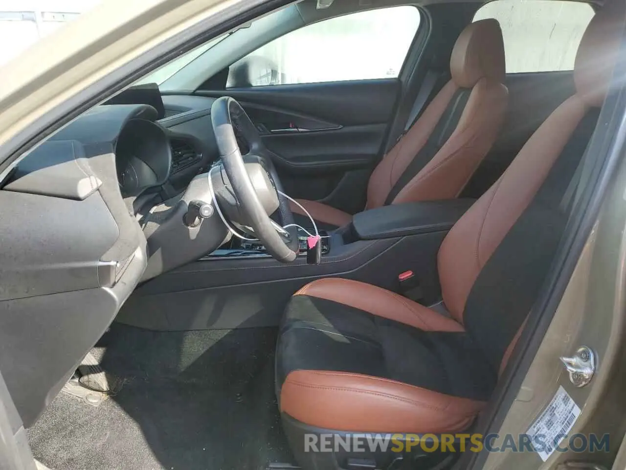 7 fotografías del automóvil dañado 3MVDMBXY2RM607569 MAZDA CX-30 CARB 2024