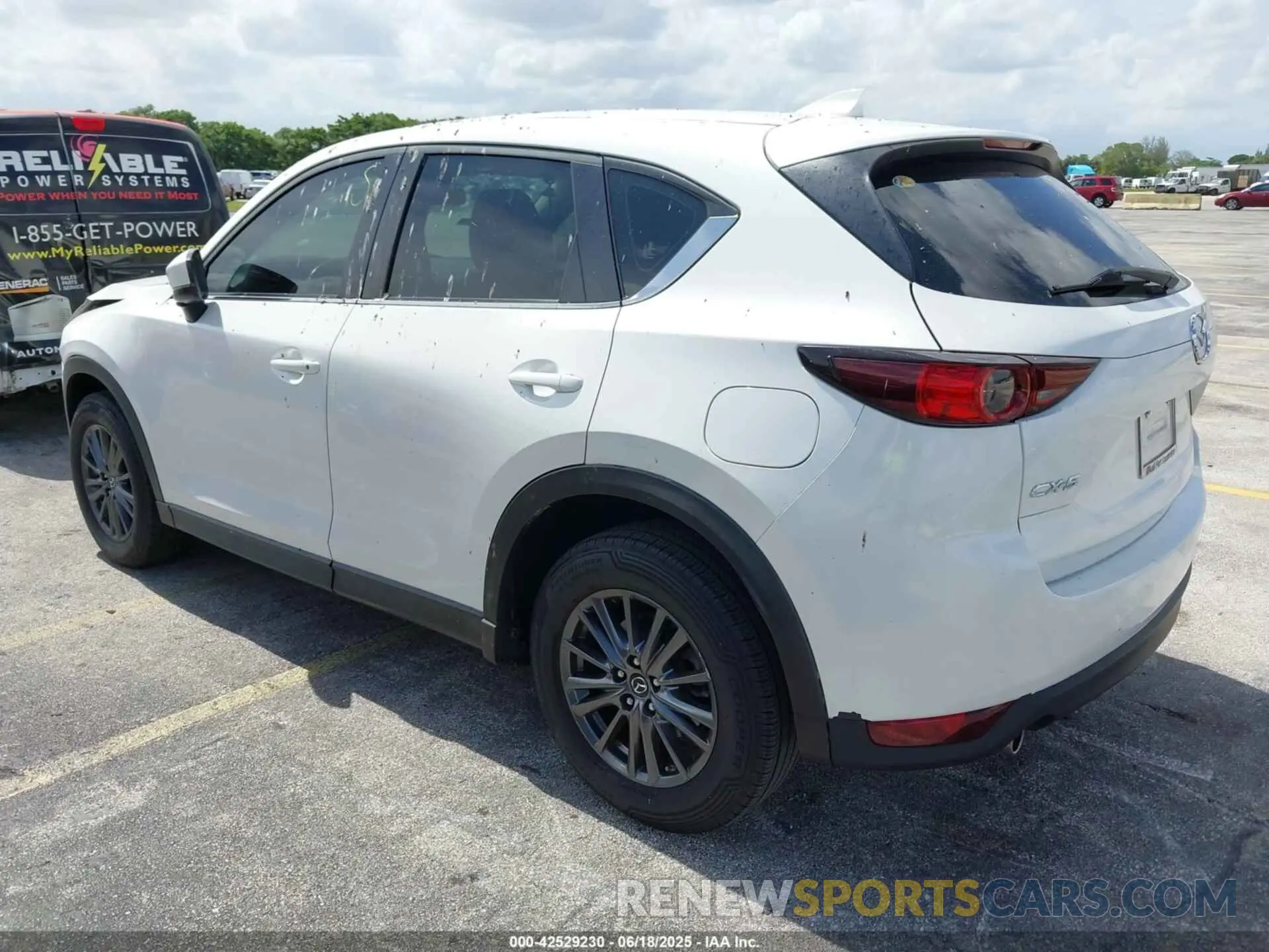 3 fotografías del automóvil dañado JM3KFABM3K0532947 MAZDA CX-5 2019