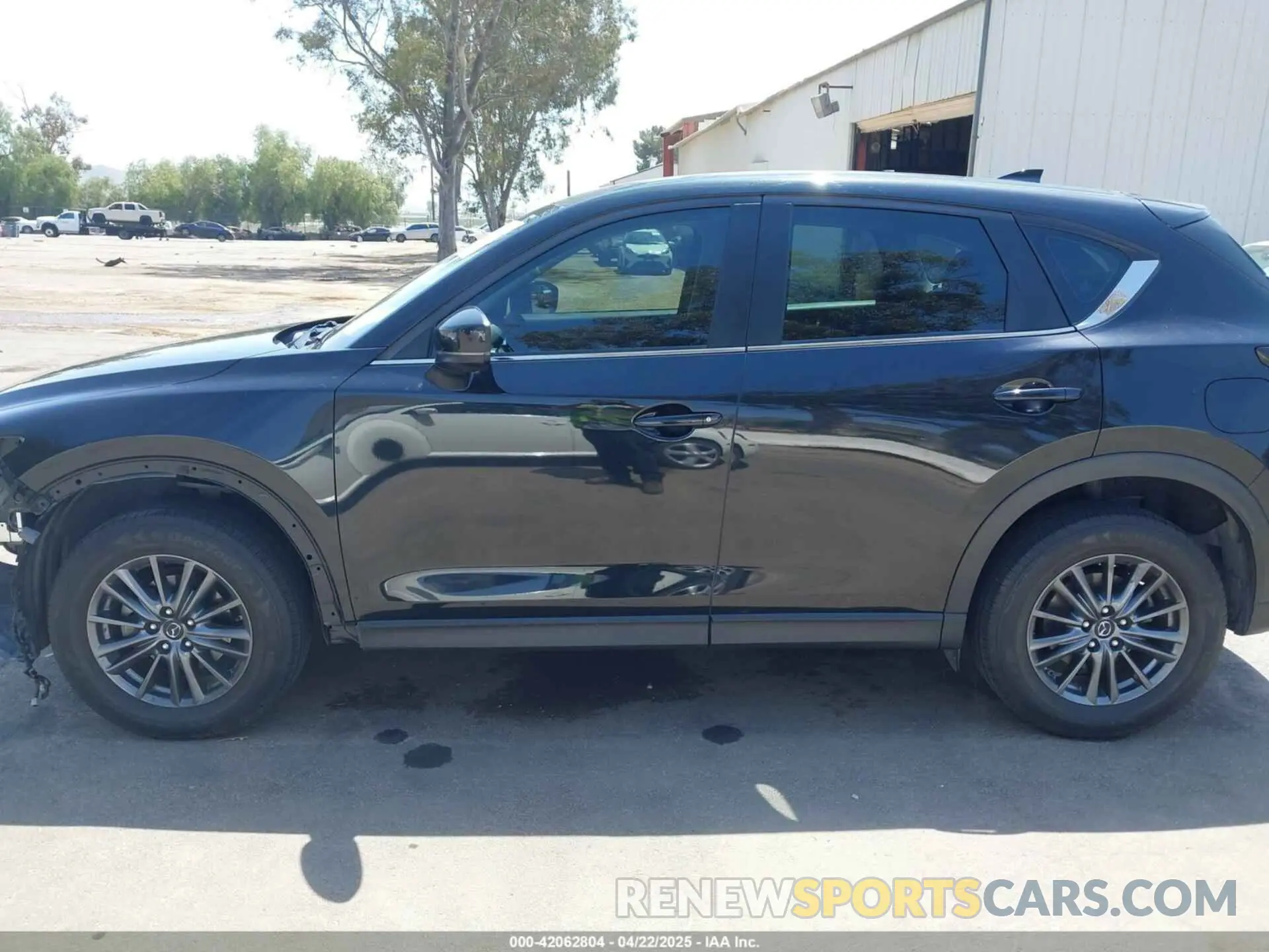 15 fotografías del automóvil dañado JM3KFABM7K1509987 MAZDA CX-5 2019