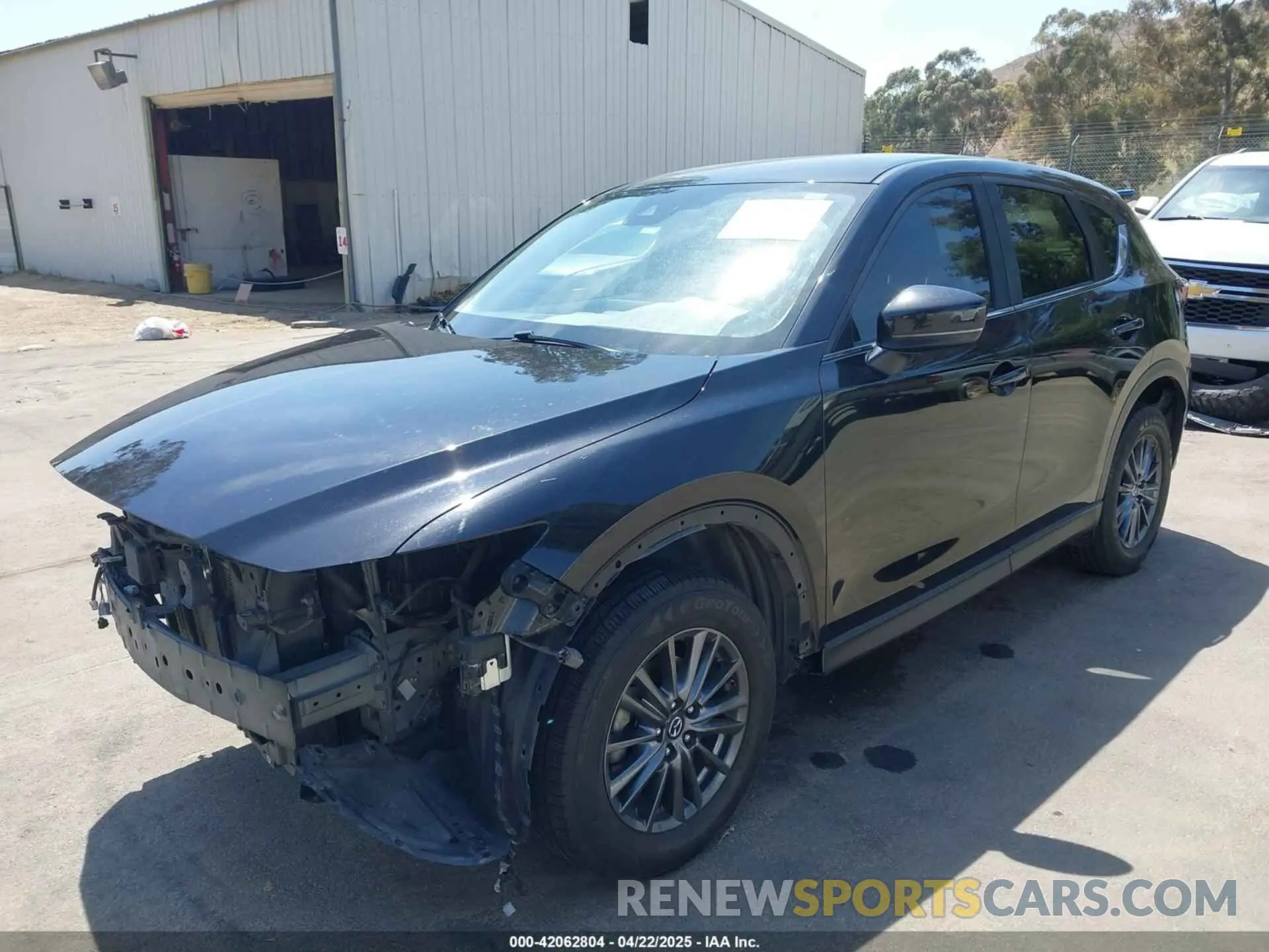 2 fotografías del automóvil dañado JM3KFABM7K1509987 MAZDA CX-5 2019