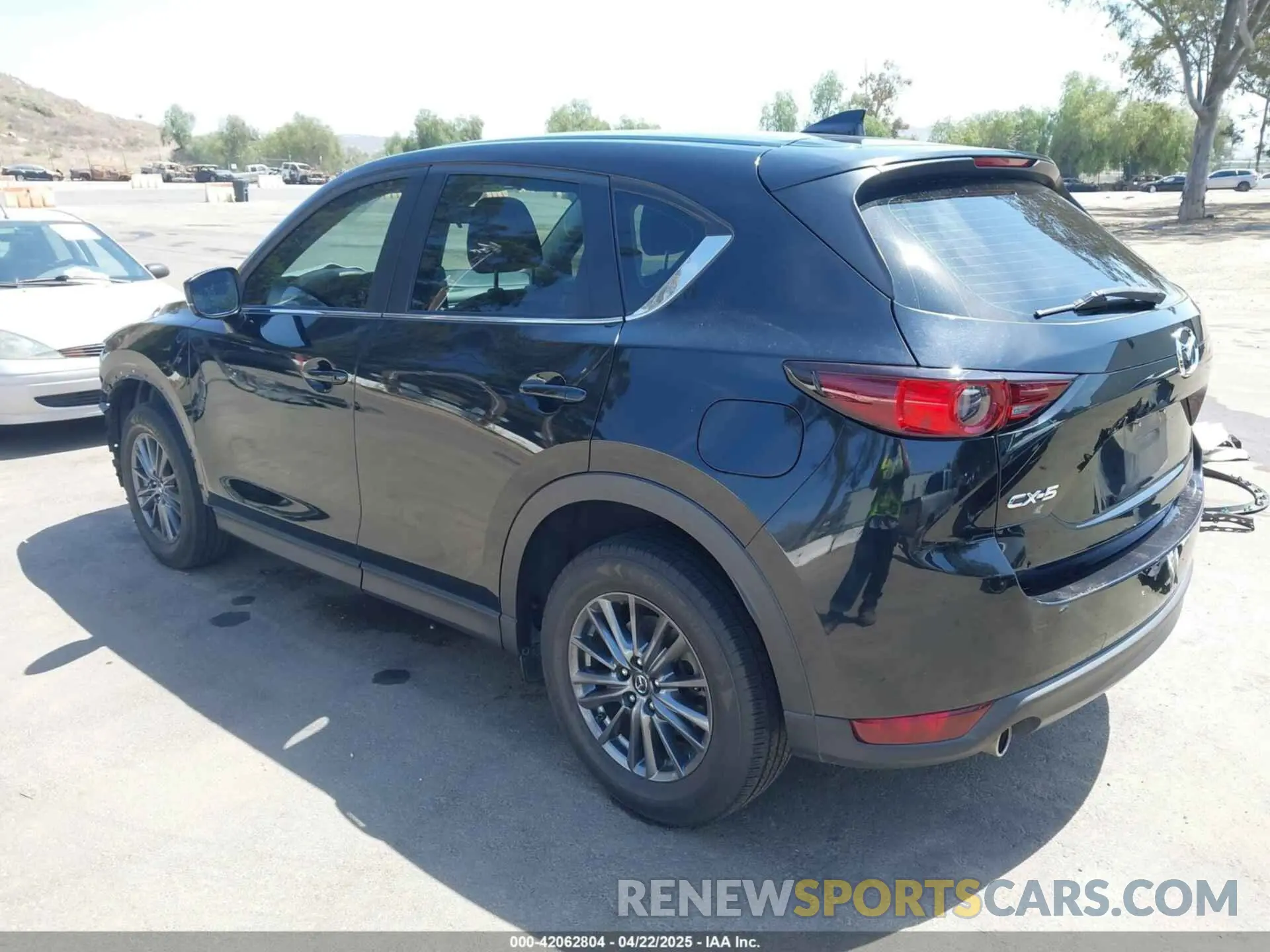 3 fotografías del automóvil dañado JM3KFABM7K1509987 MAZDA CX-5 2019
