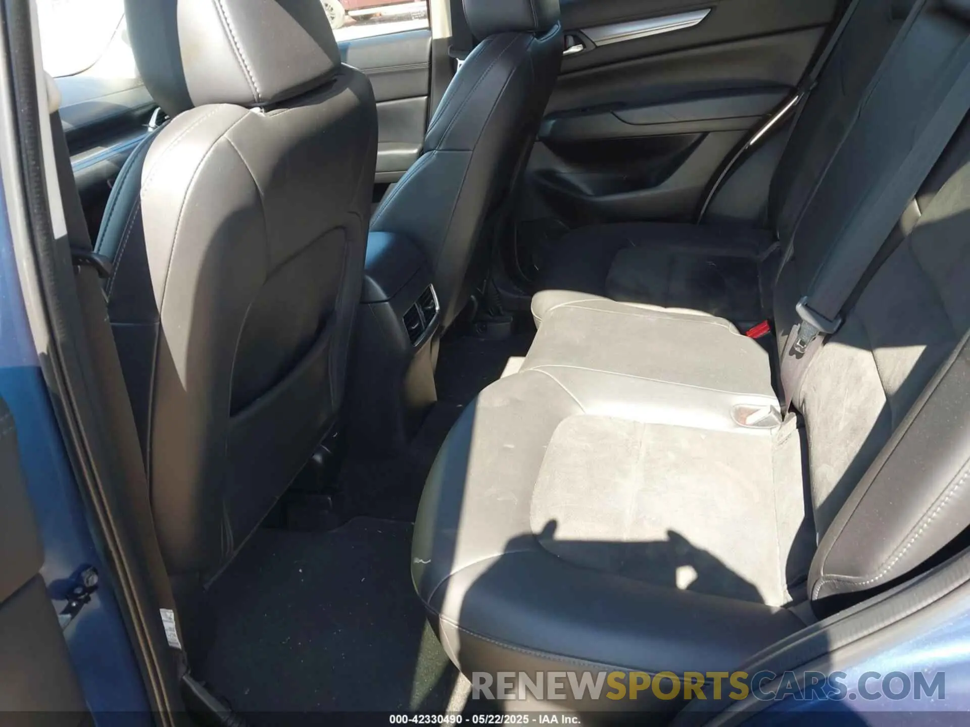 8 fotografías del automóvil dañado JM3KFACM0K0542527 MAZDA CX-5 2019