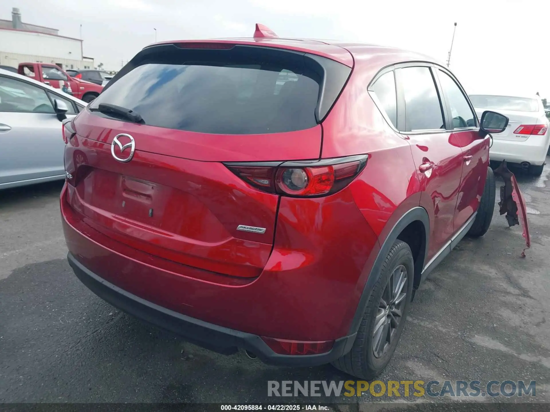 4 fotografías del automóvil dañado JM3KFACM0K0546819 MAZDA CX-5 2019