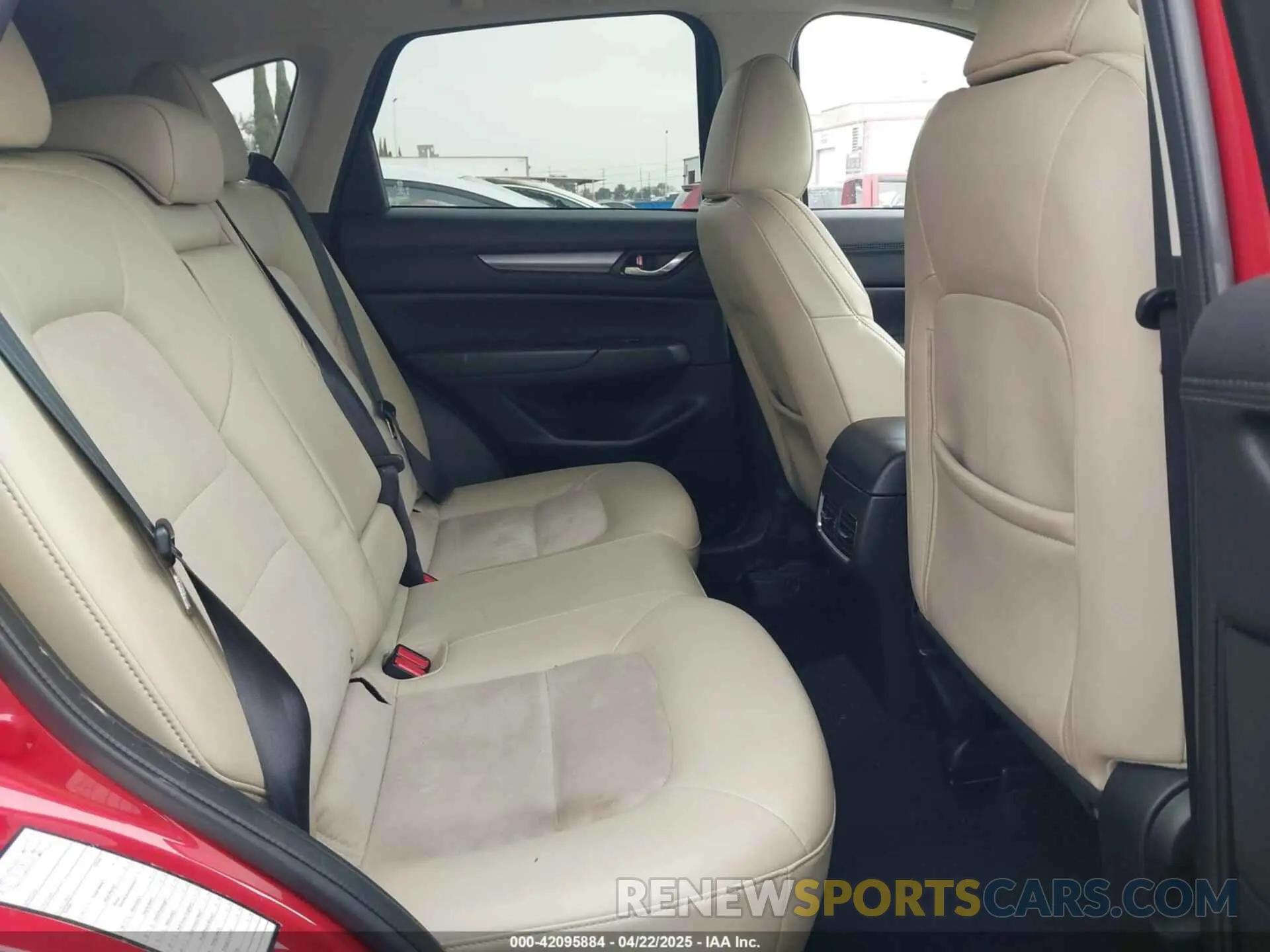 8 fotografías del automóvil dañado JM3KFACM0K0546819 MAZDA CX-5 2019