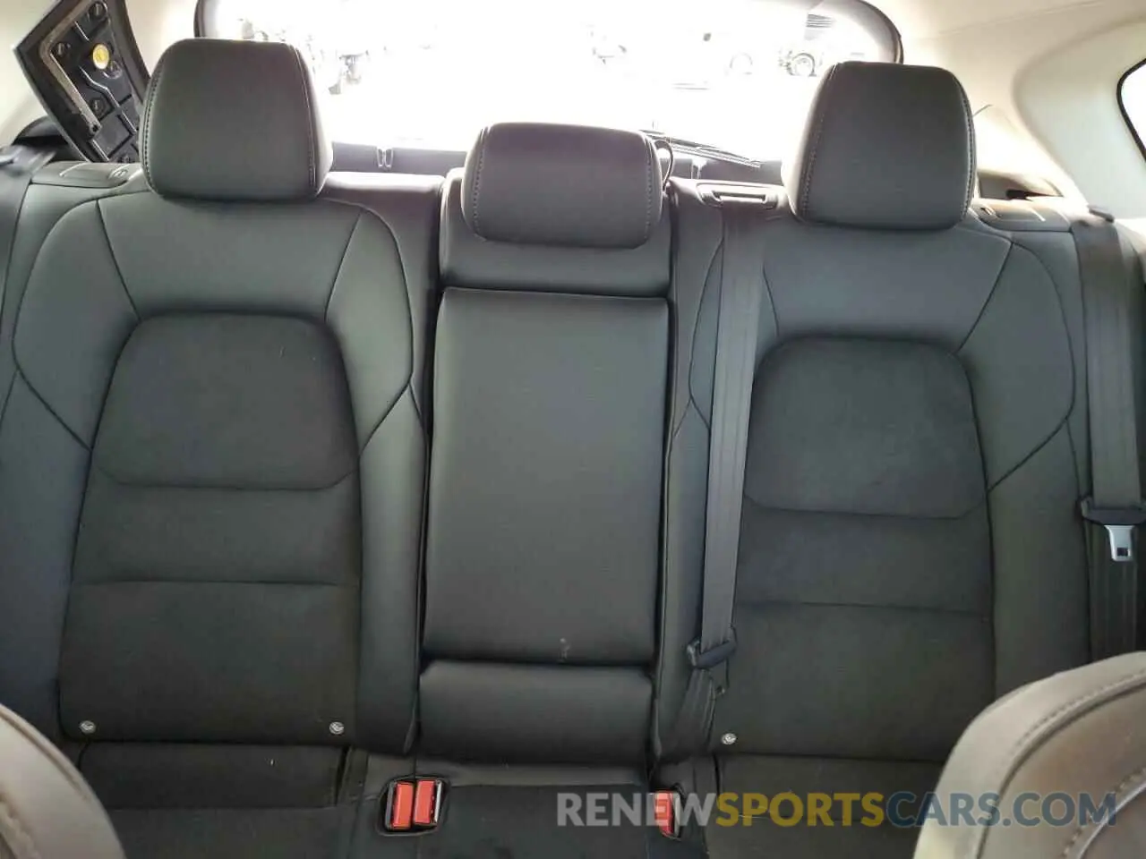 10 fotografías del automóvil dañado JM3KFACM0K1587977 MAZDA CX-5 2019