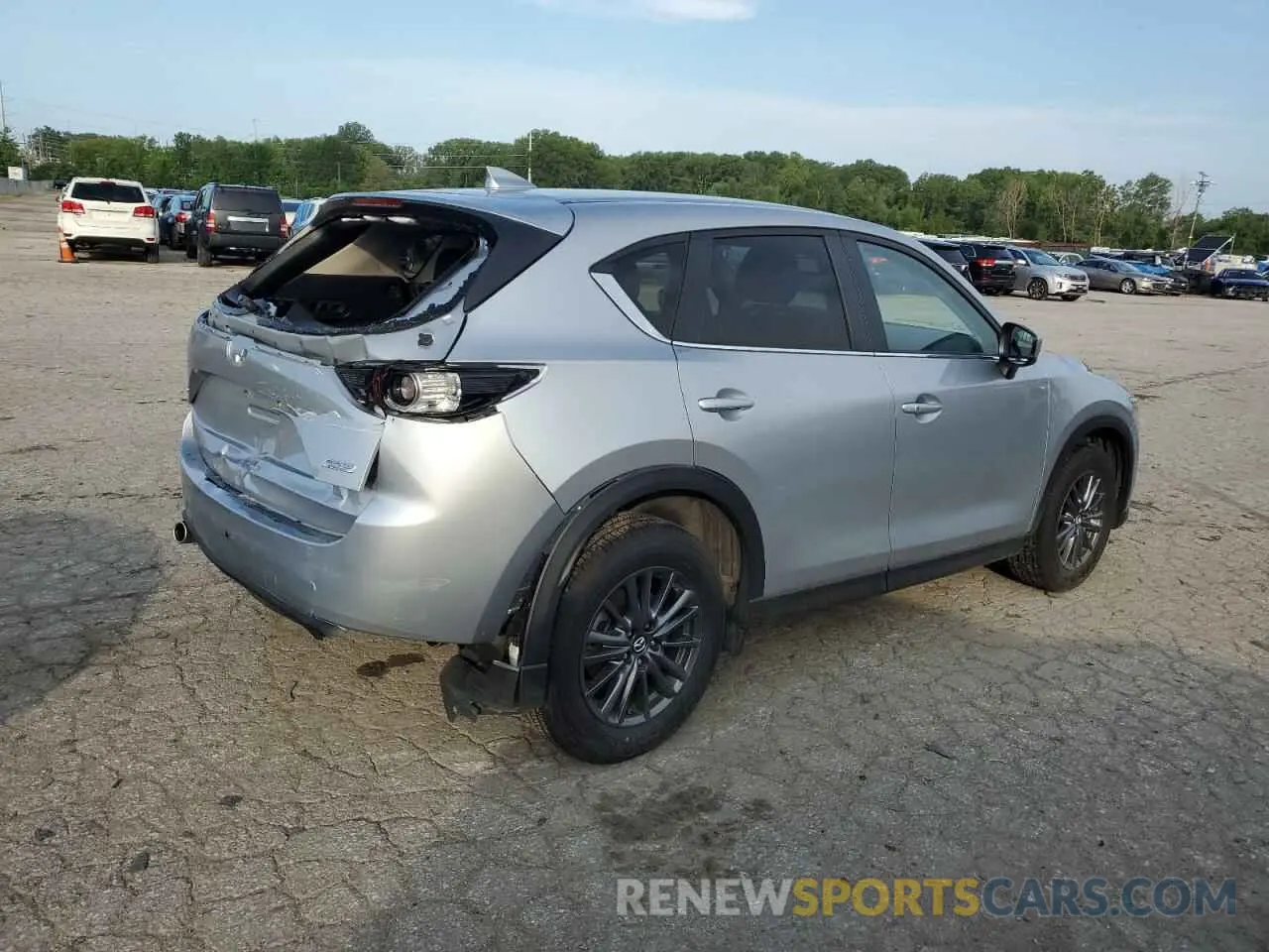 3 fotografías del automóvil dañado JM3KFACM0K1587977 MAZDA CX-5 2019