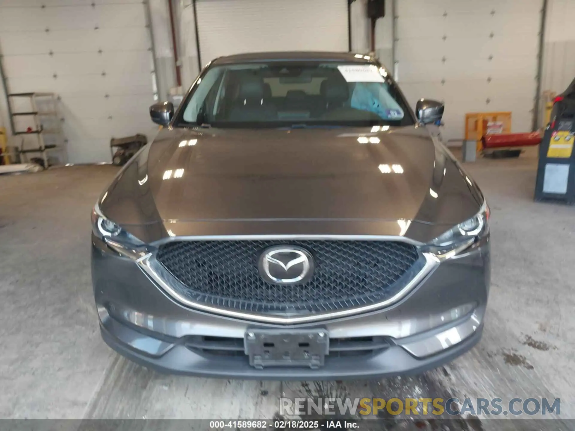 12 fotografías del automóvil dañado JM3KFACM0K1594735 MAZDA CX-5 2019