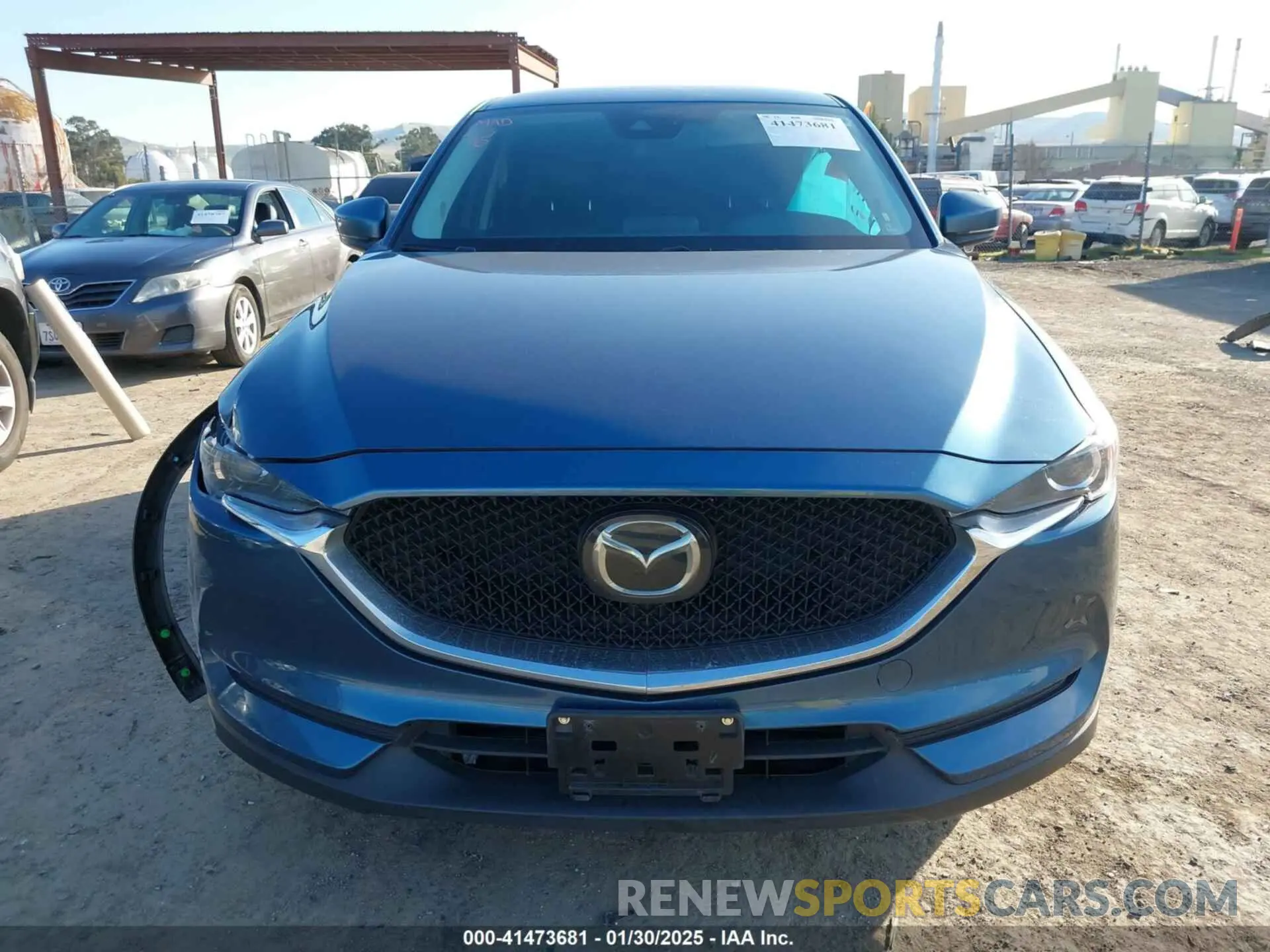 12 fotografías del automóvil dañado JM3KFACM1K0517958 MAZDA CX-5 2019