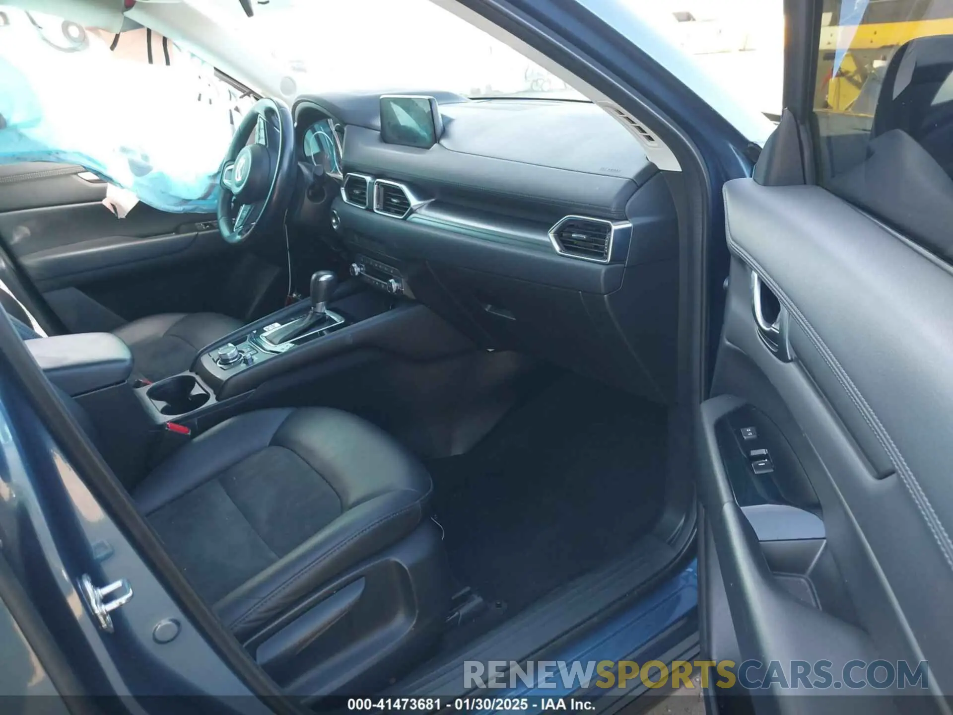 5 fotografías del automóvil dañado JM3KFACM1K0517958 MAZDA CX-5 2019