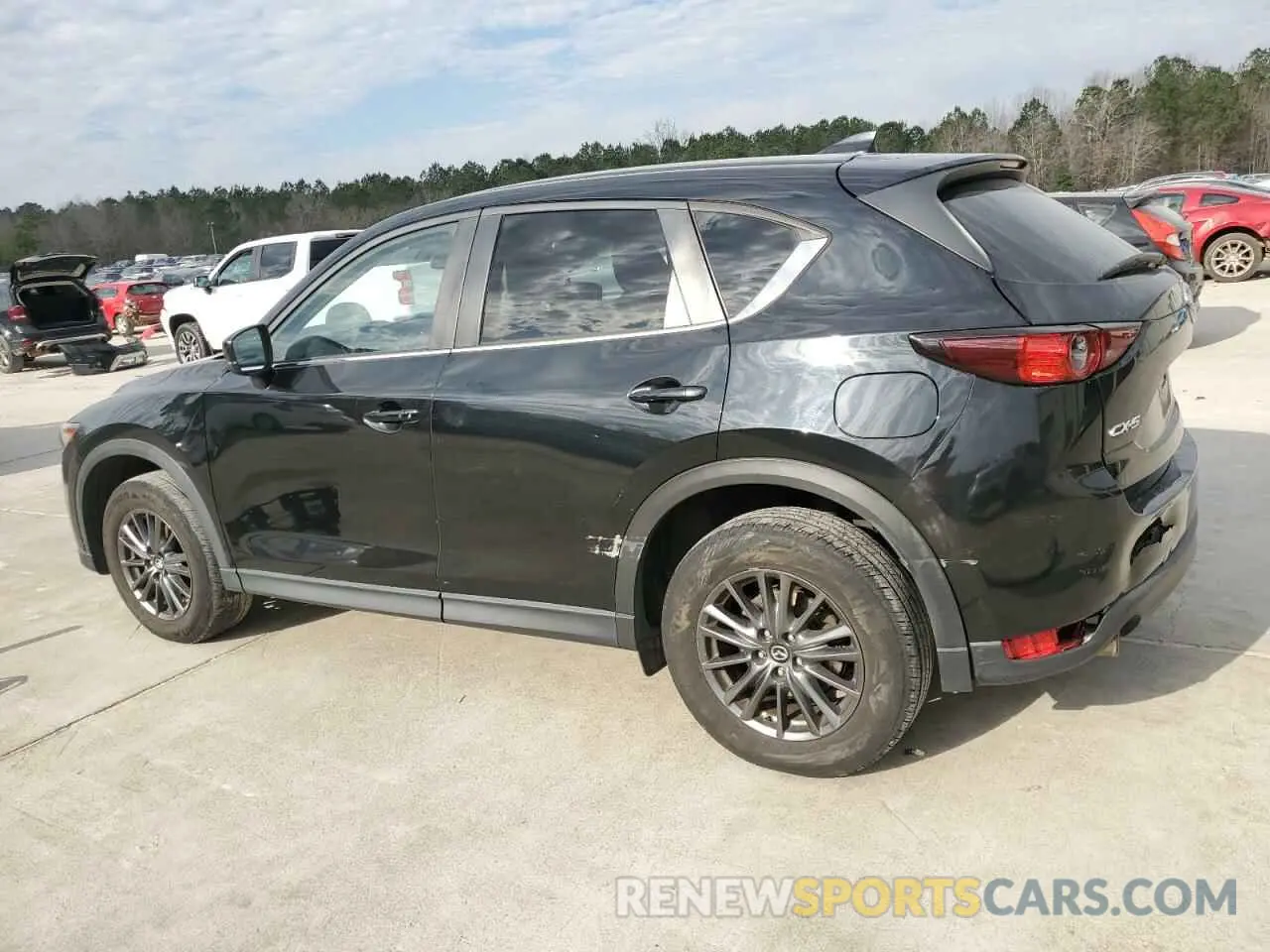 2 fotografías del automóvil dañado JM3KFACM2K0545851 MAZDA CX-5 2019