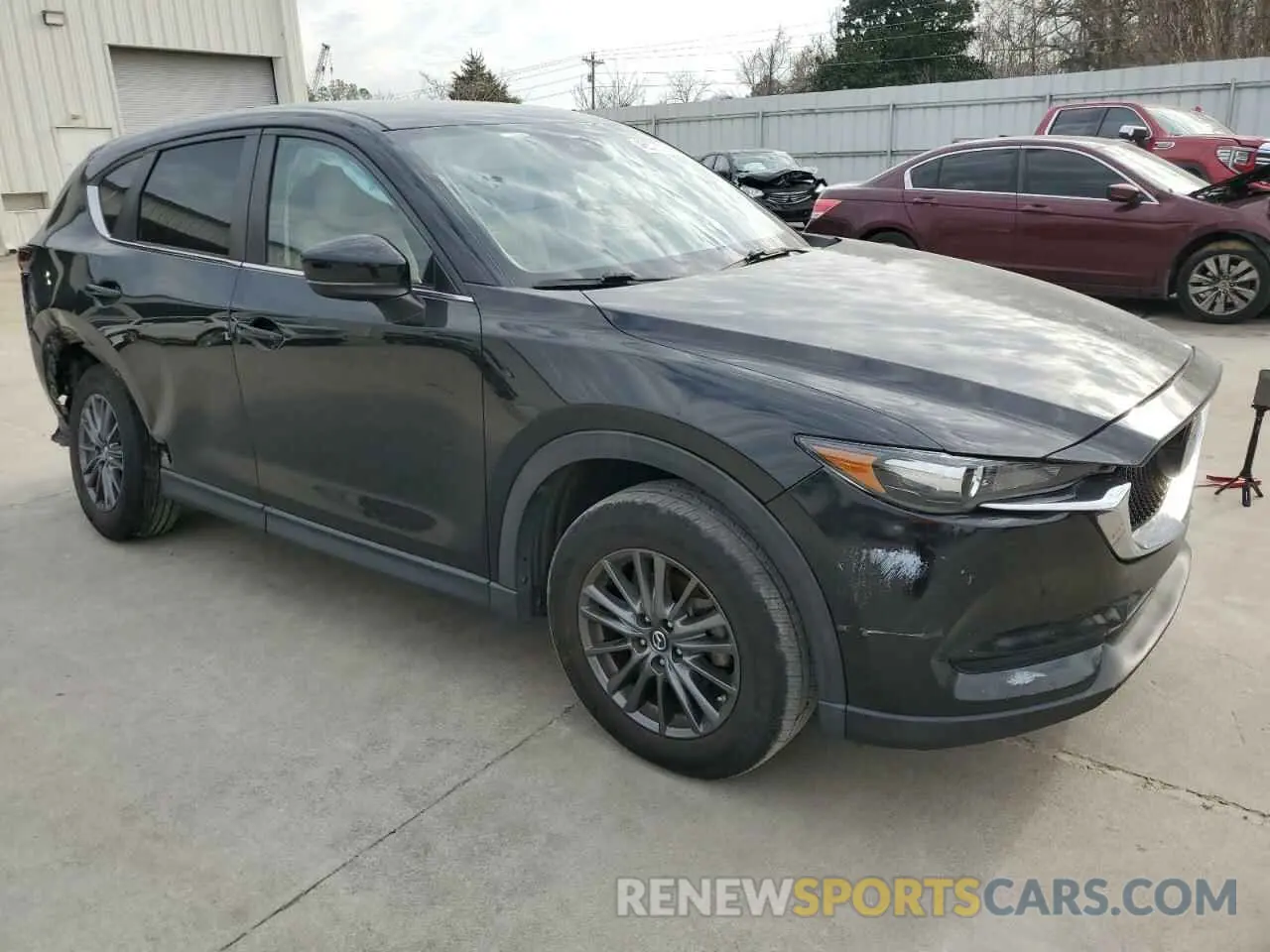 4 fotografías del automóvil dañado JM3KFACM2K0545851 MAZDA CX-5 2019