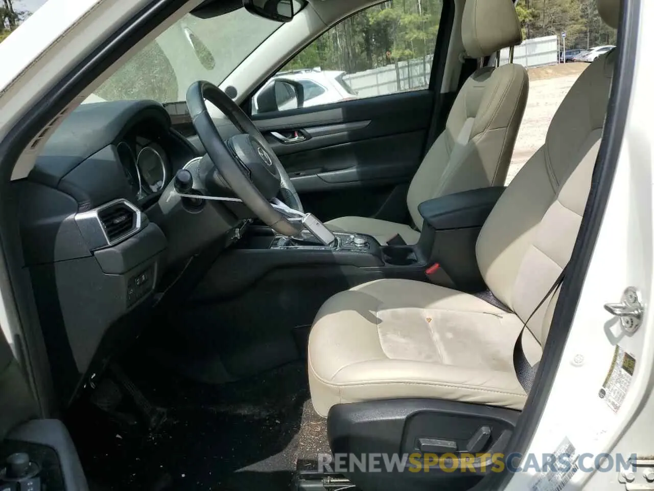 7 fotografías del automóvil dañado JM3KFACM2K0575822 MAZDA CX-5 2019
