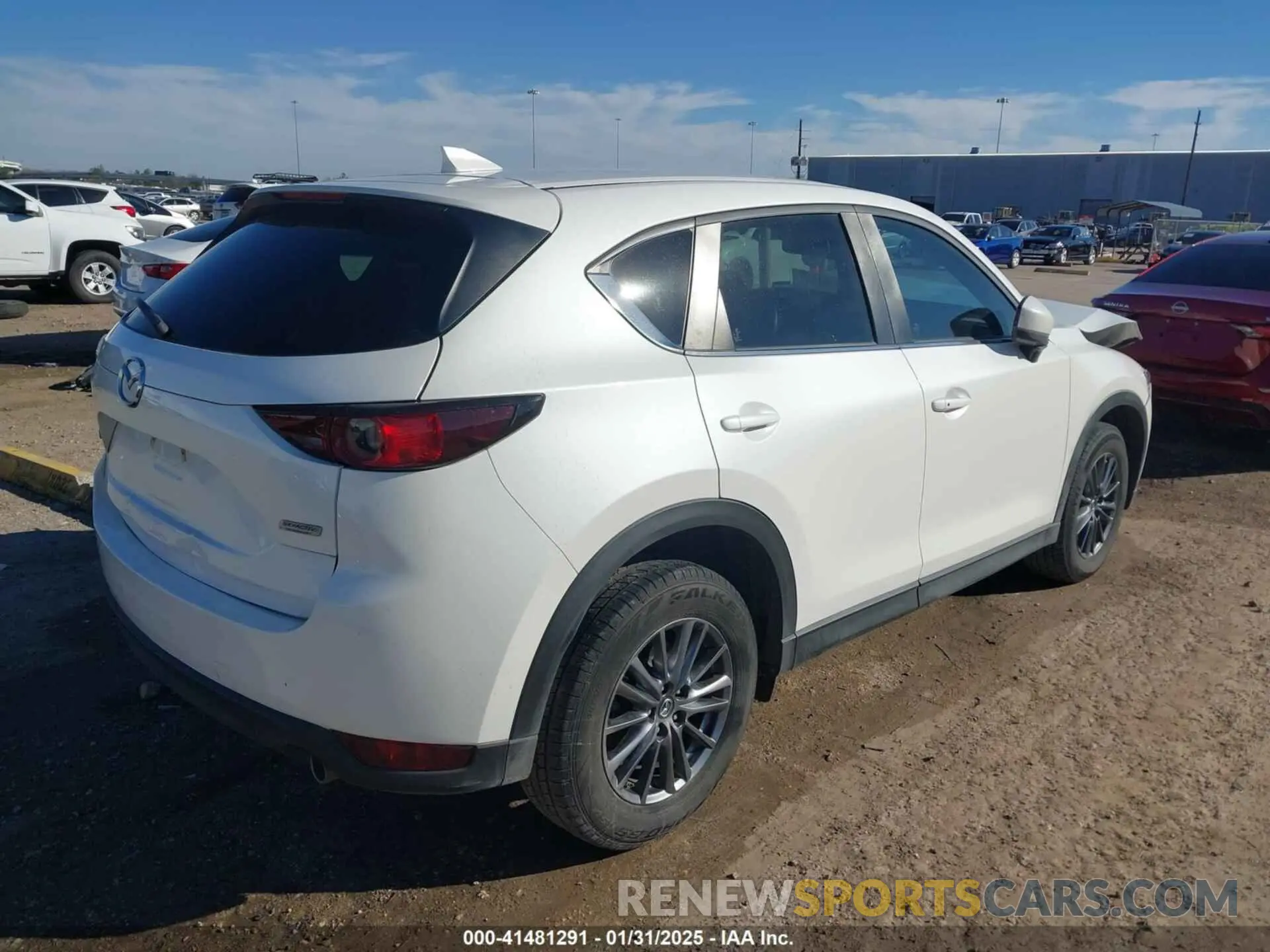 4 fotografías del automóvil dañado JM3KFACM4K1668352 MAZDA CX-5 2019