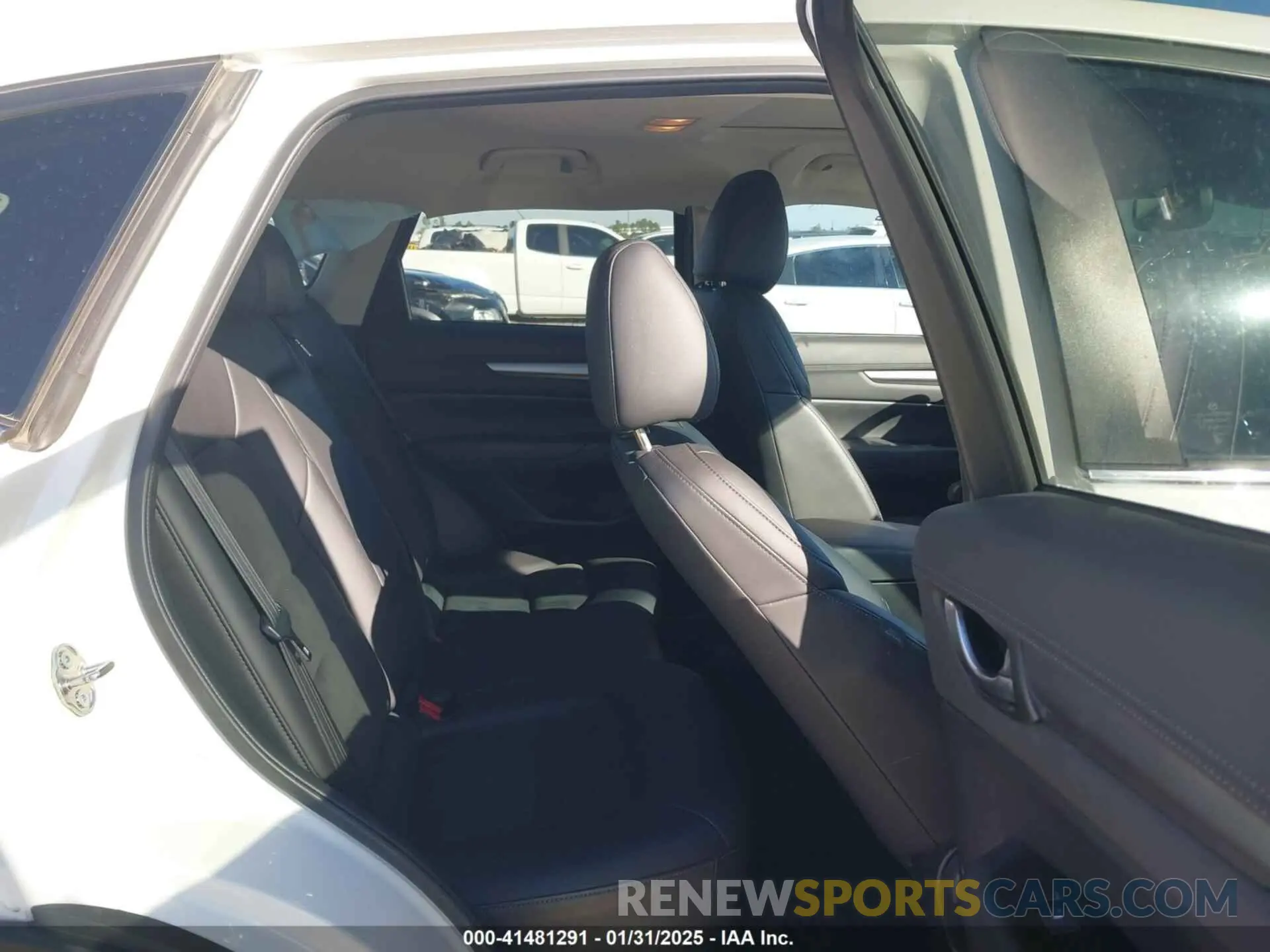 8 fotografías del automóvil dañado JM3KFACM4K1668352 MAZDA CX-5 2019