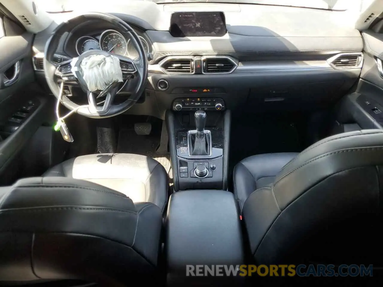 8 fotografías del automóvil dañado JM3KFACM5K0692617 MAZDA CX-5 2019