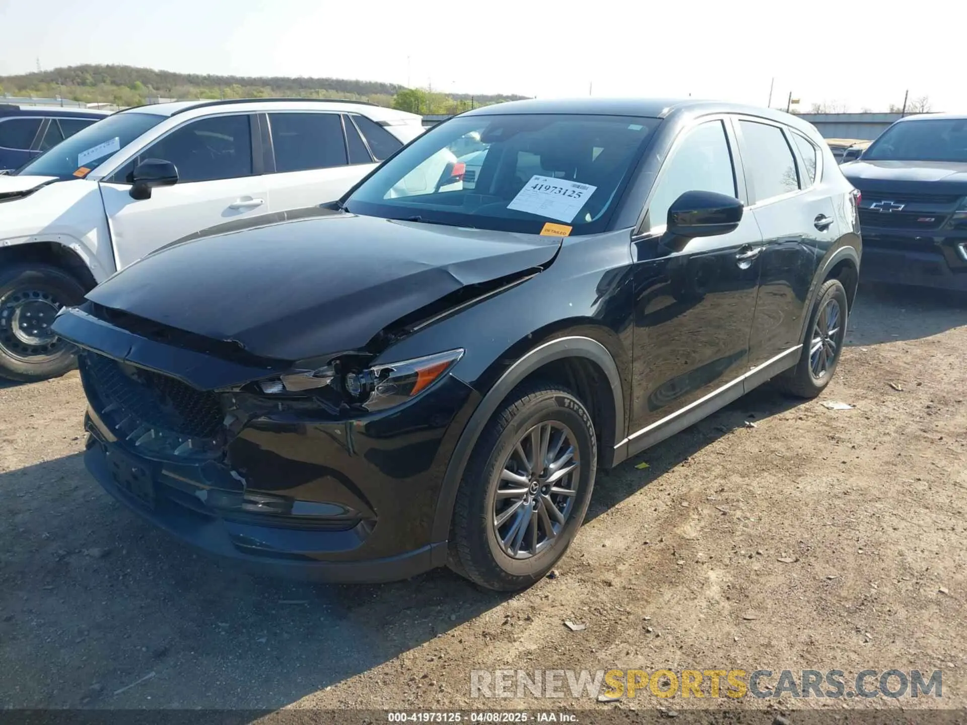 2 fotografías del automóvil dañado JM3KFACM6K0533203 MAZDA CX-5 2019
