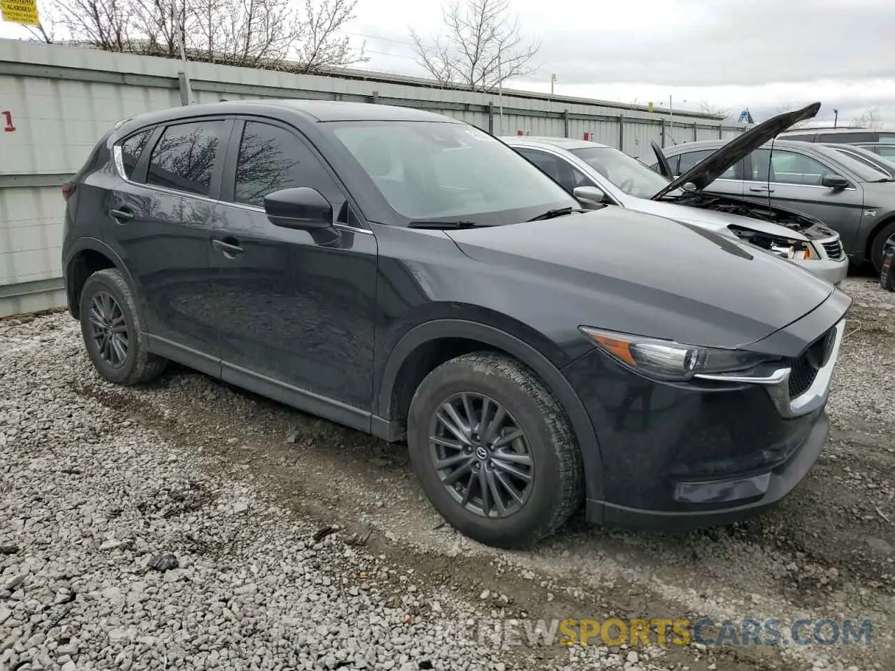 4 fotografías del automóvil dañado JM3KFACM7K0663068 MAZDA CX-5 2019