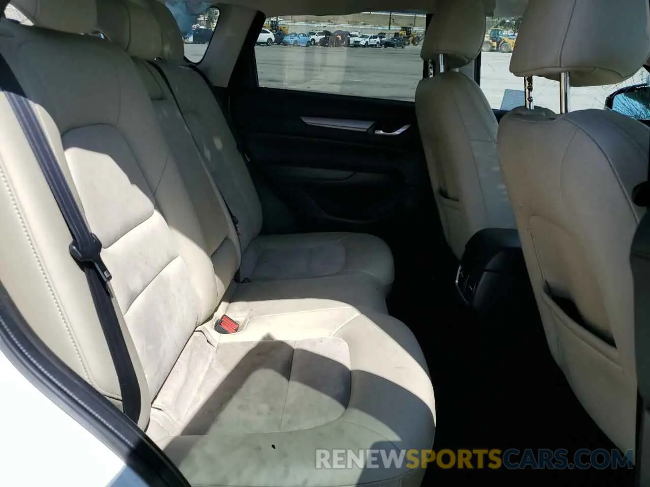 11 fotografías del automóvil dañado JM3KFACM7K0664768 MAZDA CX-5 2019