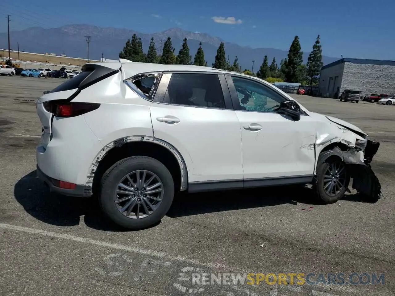 3 fotografías del automóvil dañado JM3KFACM7K0664768 MAZDA CX-5 2019