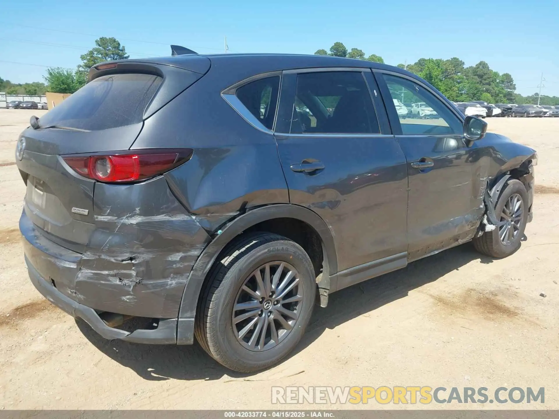 4 fotografías del automóvil dañado JM3KFACM7K0673888 MAZDA CX-5 2019