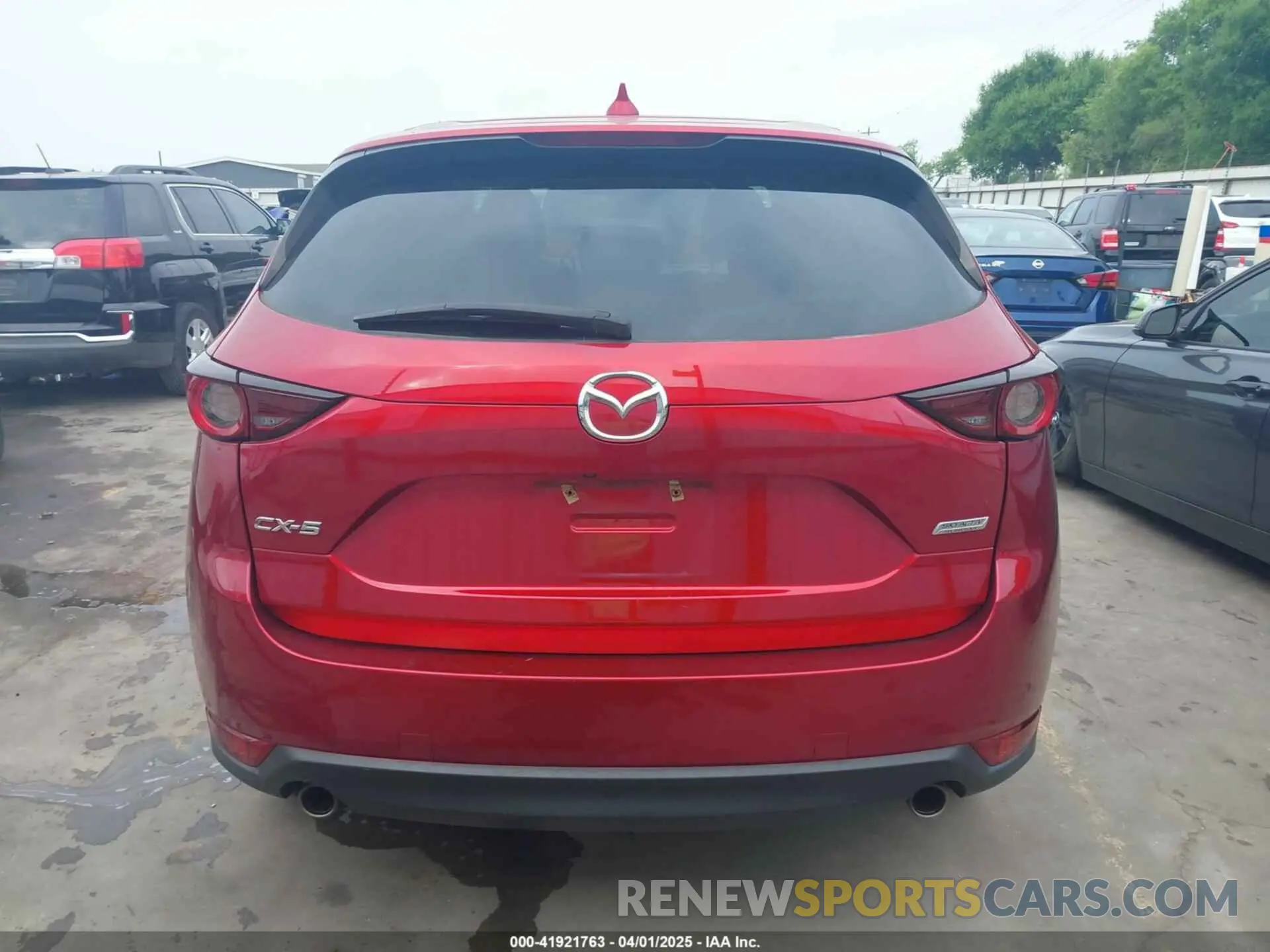 17 fotografías del automóvil dañado JM3KFACM7K0696815 MAZDA CX-5 2019