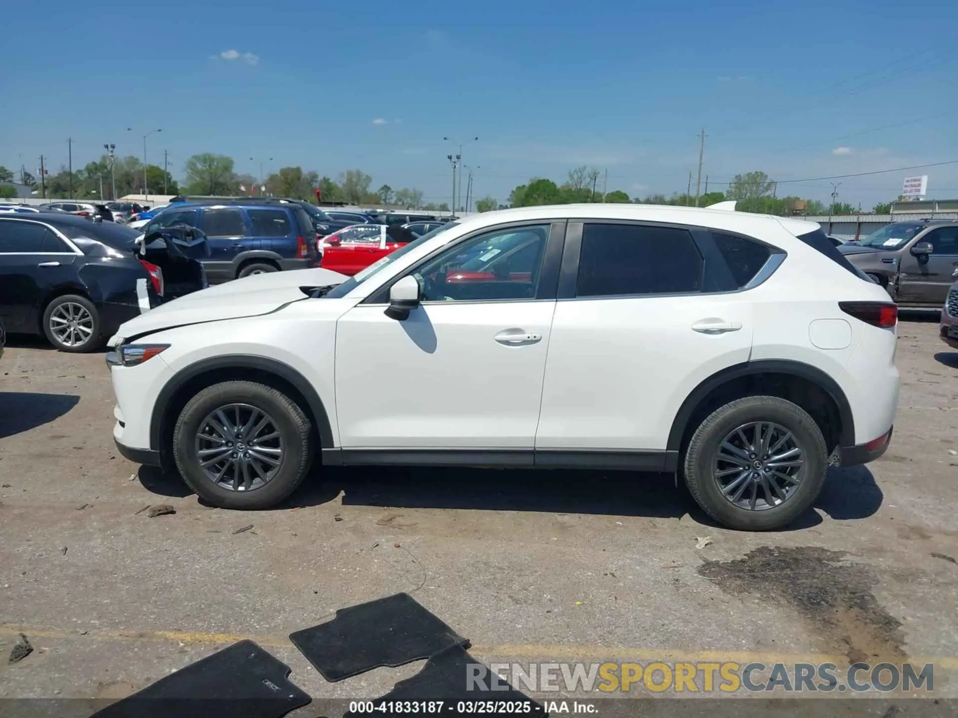14 fotografías del automóvil dañado JM3KFACM7K1656311 MAZDA CX-5 2019