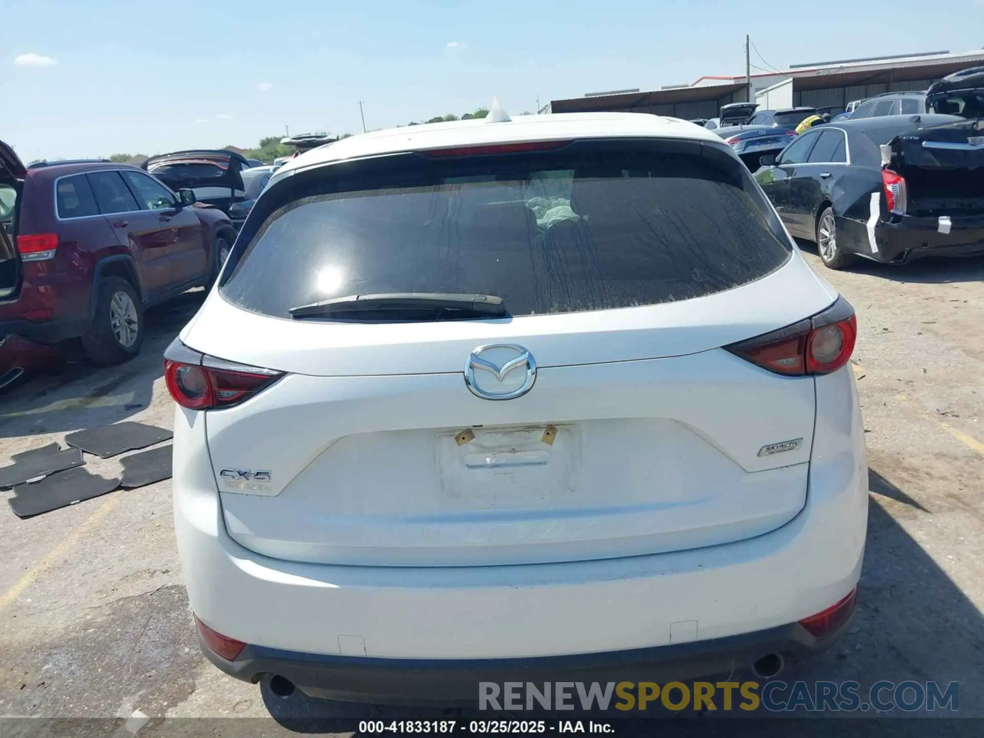 16 fotografías del automóvil dañado JM3KFACM7K1656311 MAZDA CX-5 2019
