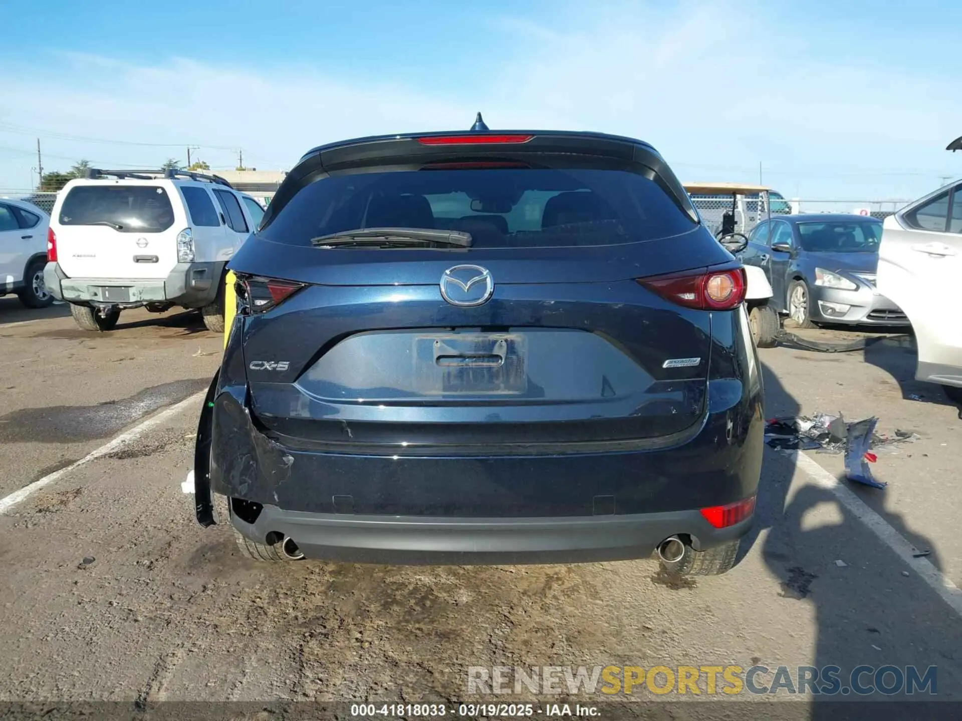 17 fotografías del automóvil dañado JM3KFACM7K1671679 MAZDA CX-5 2019