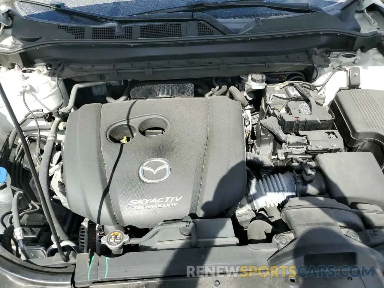 11 fotografías del automóvil dañado JM3KFACM8K1680097 MAZDA CX-5 2019