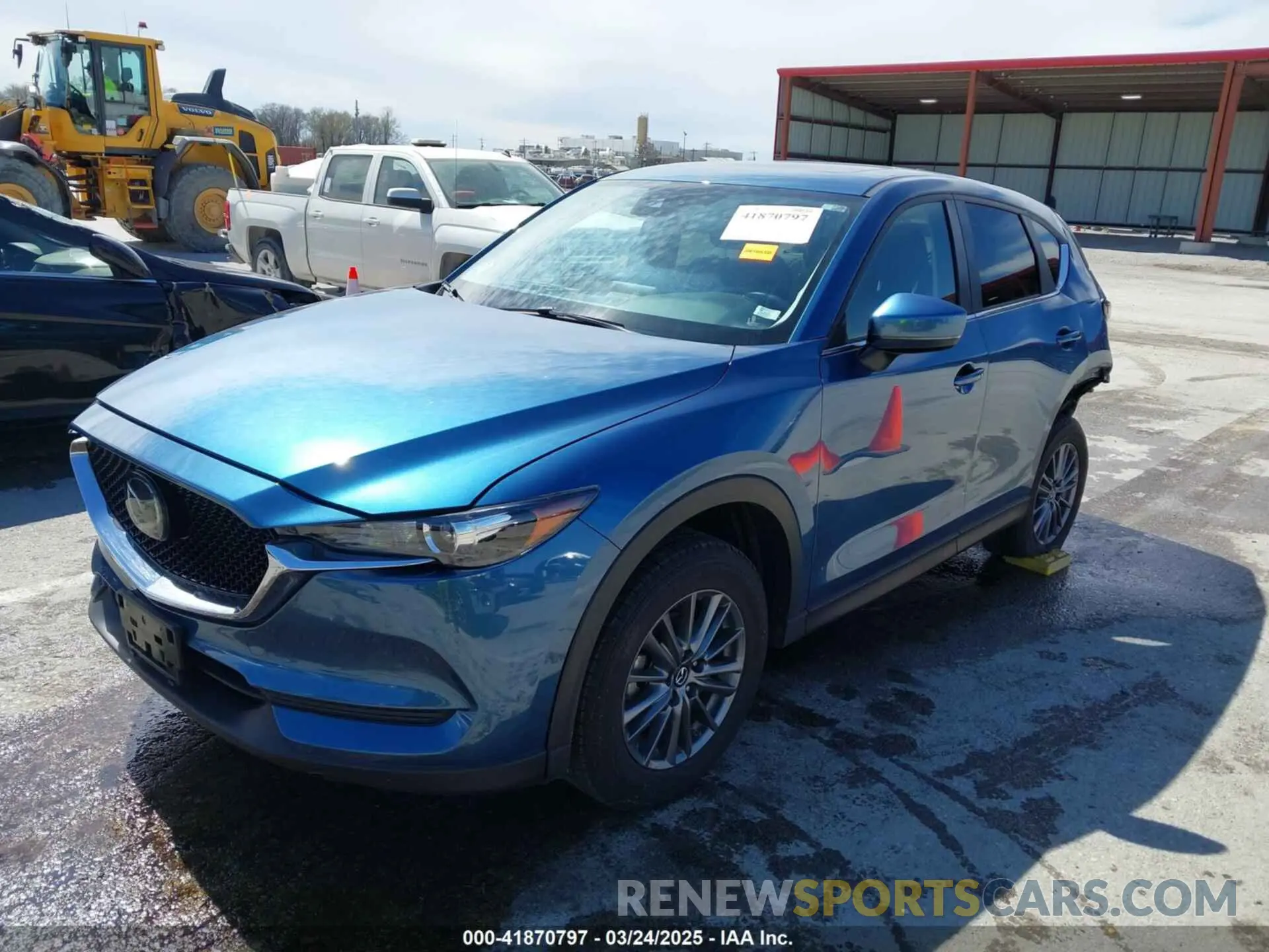 2 fotografías del automóvil dañado JM3KFACM9K0686951 MAZDA CX-5 2019