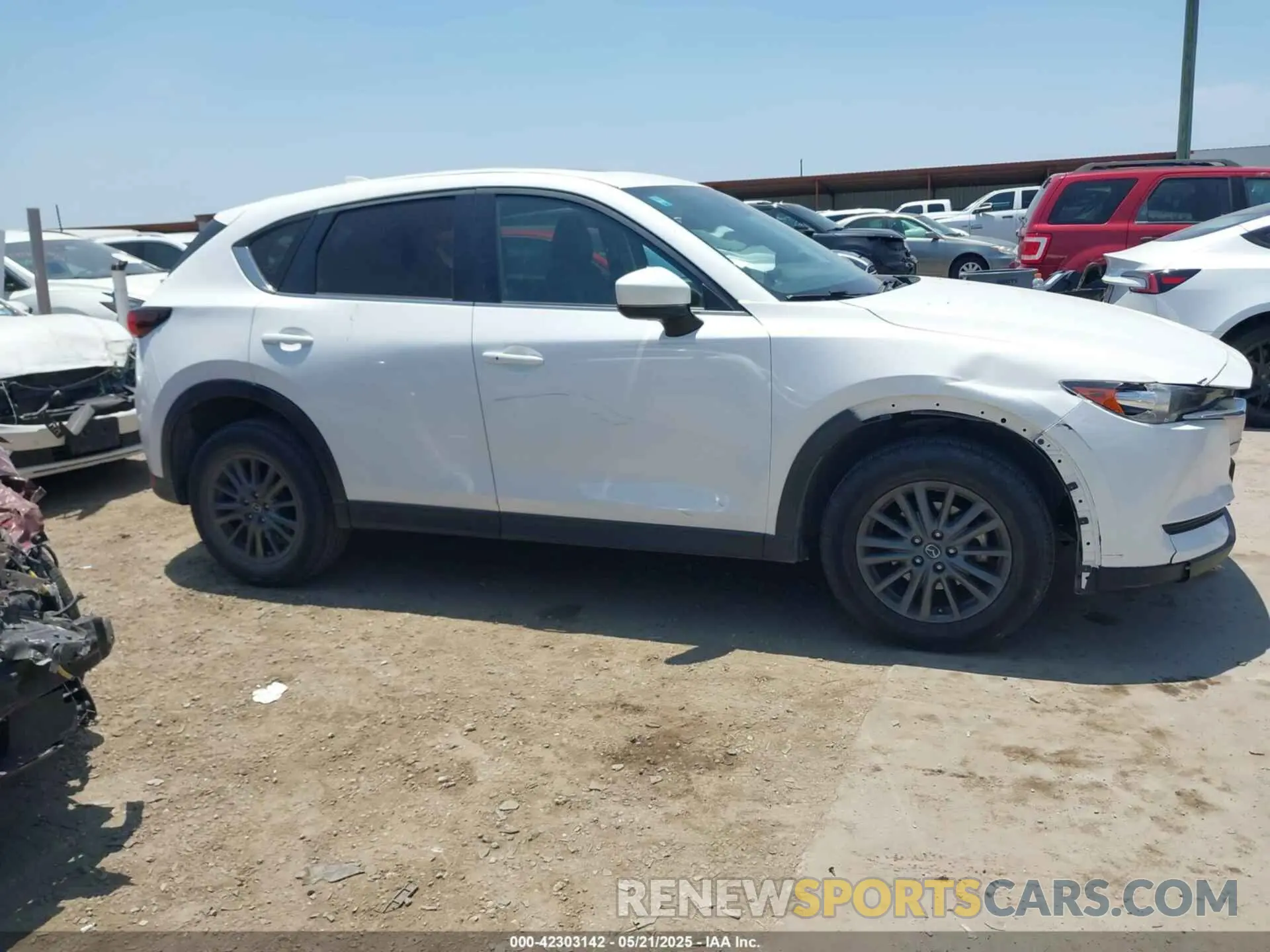 14 fotografías del automóvil dañado JM3KFACMXK0586695 MAZDA CX-5 2019