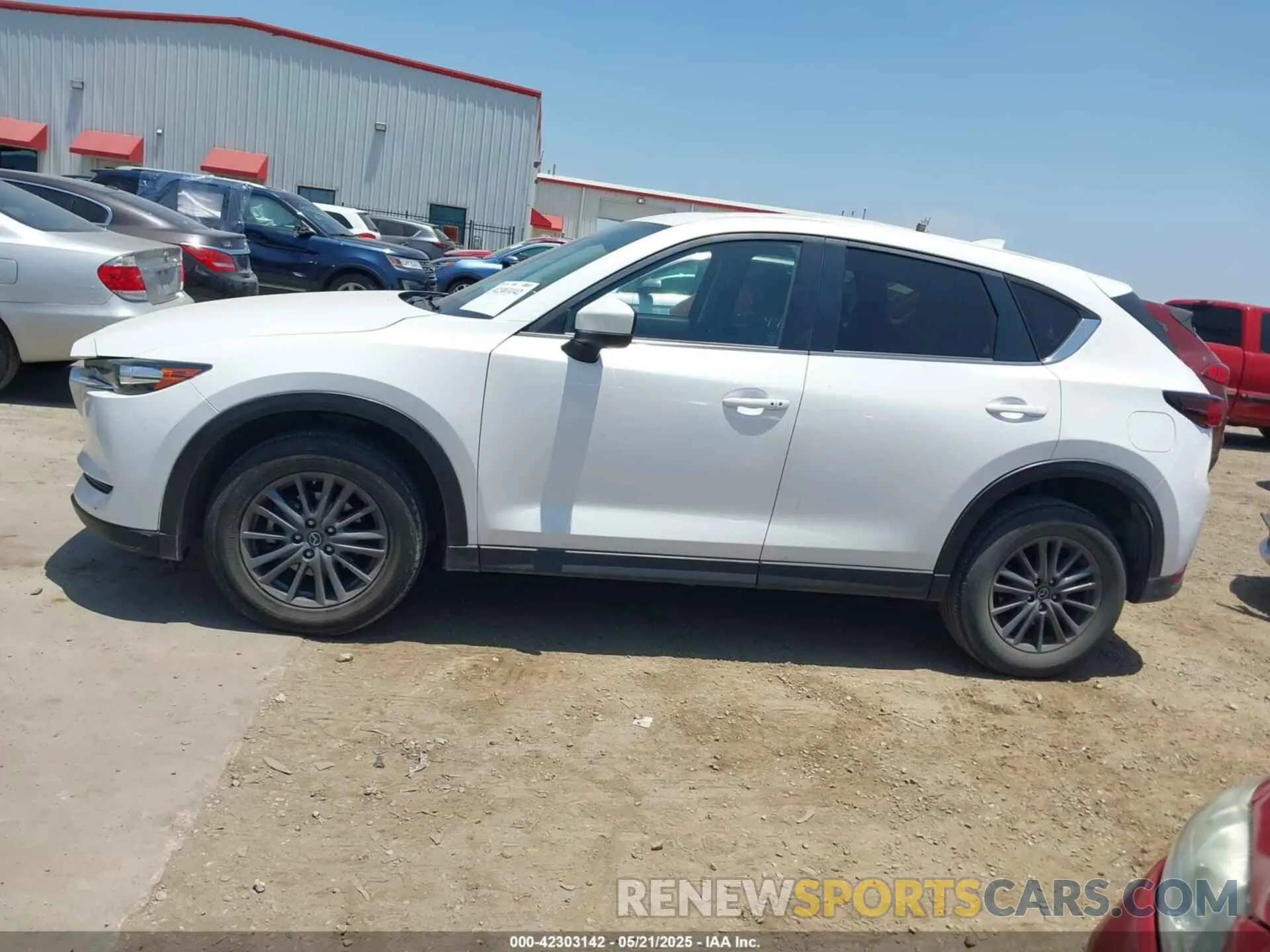 15 fotografías del automóvil dañado JM3KFACMXK0586695 MAZDA CX-5 2019