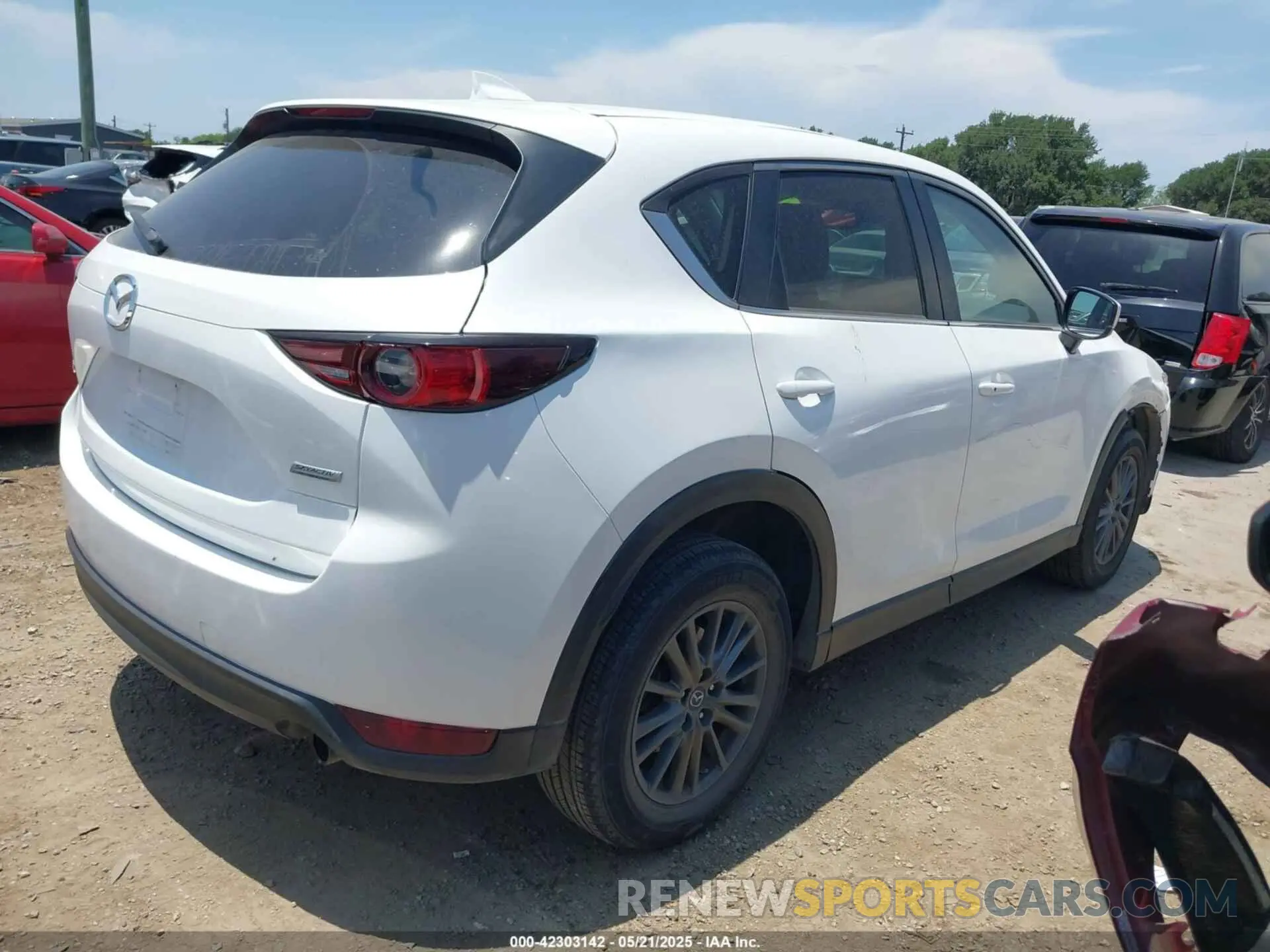 4 fotografías del automóvil dañado JM3KFACMXK0586695 MAZDA CX-5 2019