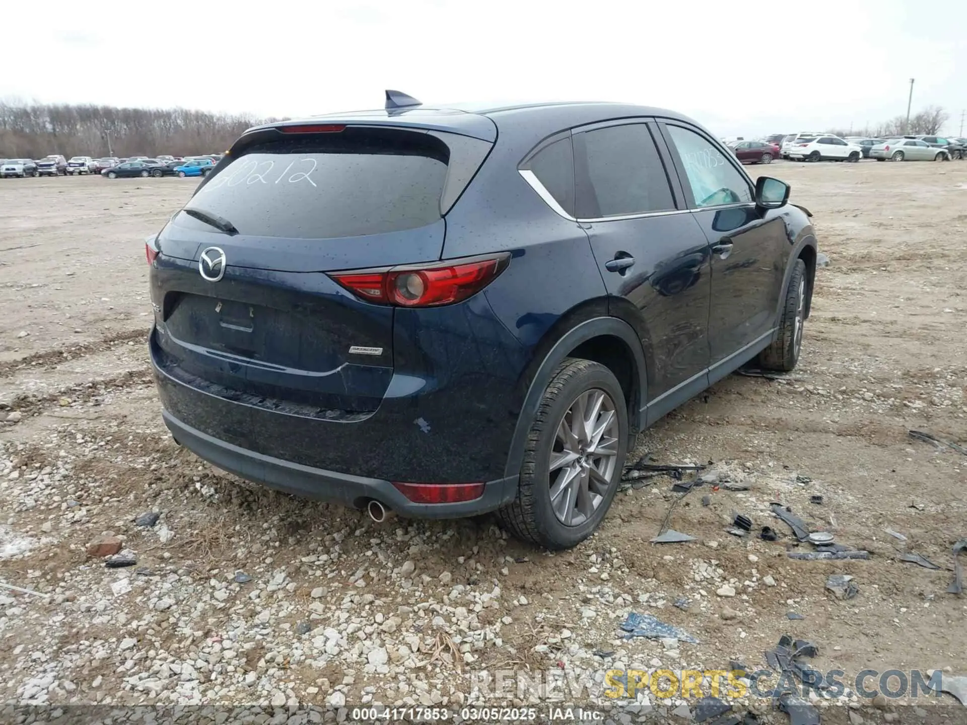 4 fotografías del automóvil dañado JM3KFADM0K0610212 MAZDA CX-5 2019