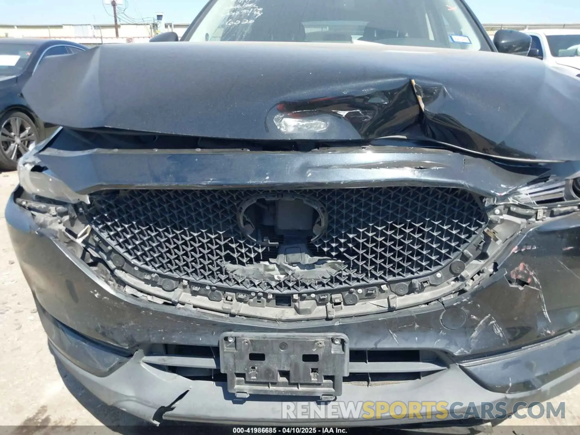 6 fotografías del automóvil dañado JM3KFADM1K0656020 MAZDA CX-5 2019