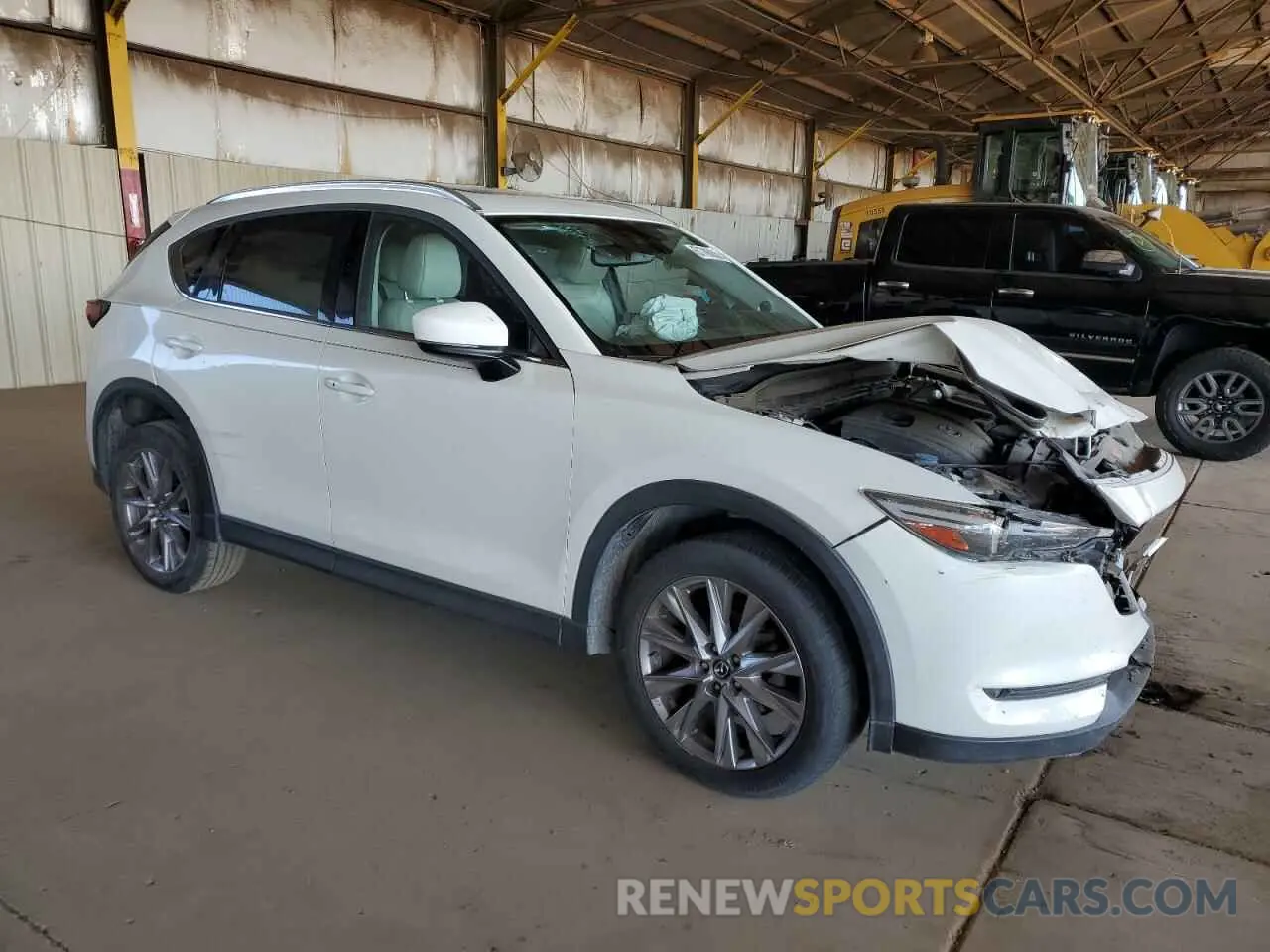 4 fotografías del automóvil dañado JM3KFADM1K0665042 MAZDA CX-5 2019