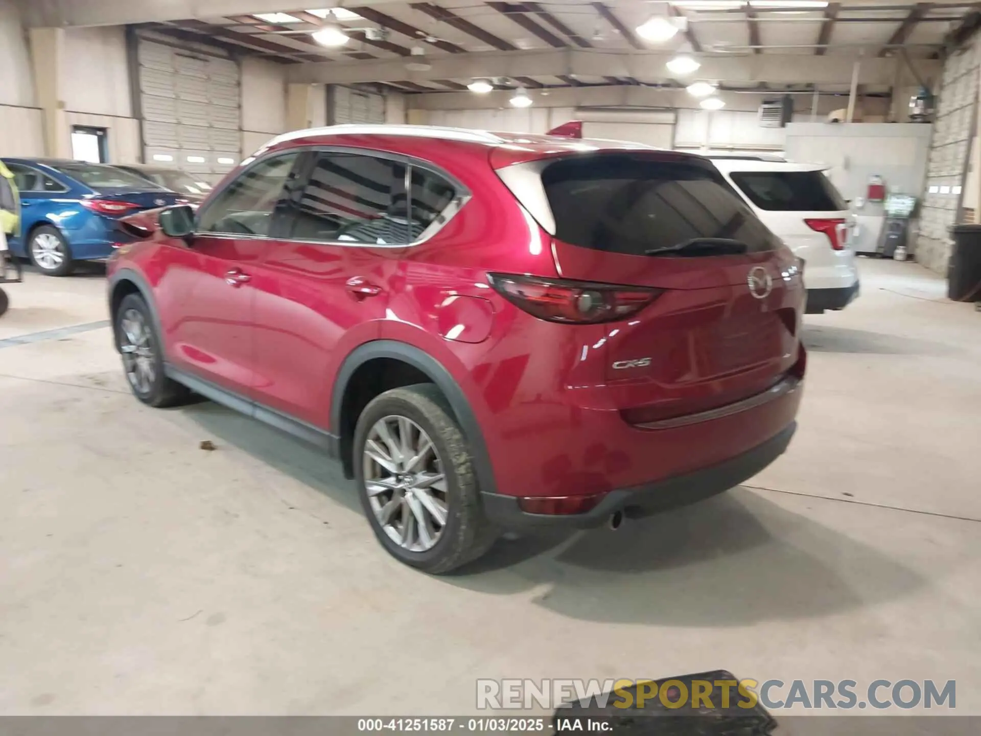 3 fotografías del automóvil dañado JM3KFADM1K0667793 MAZDA CX-5 2019