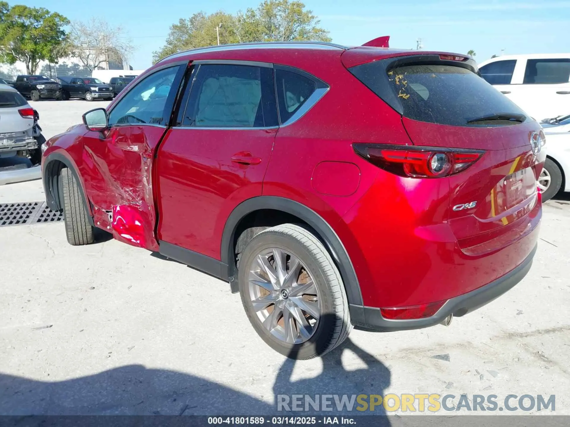 3 fotografías del automóvil dañado JM3KFADM1K1633203 MAZDA CX-5 2019