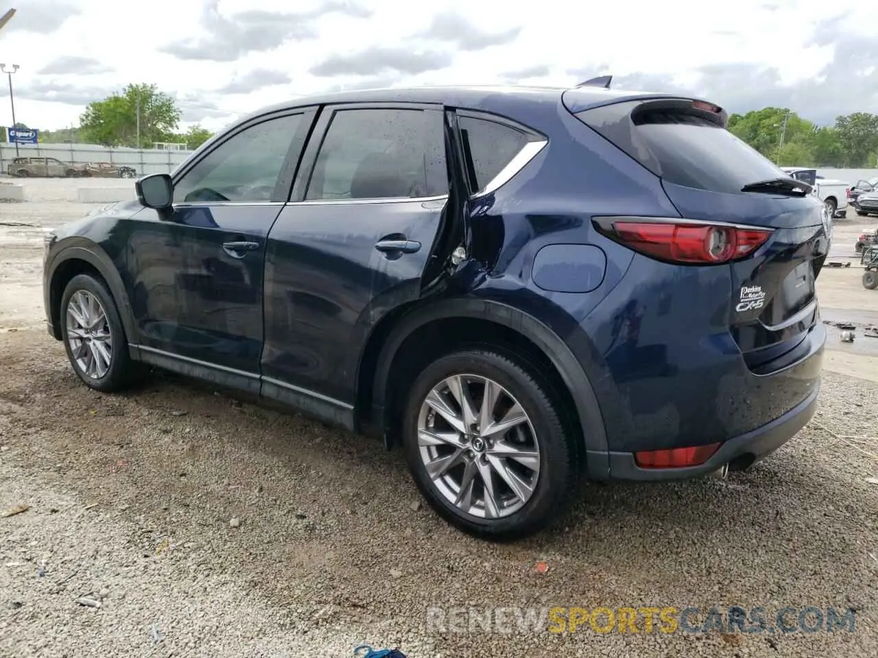 2 fotografías del automóvil dañado JM3KFADM1K1649174 MAZDA CX-5 2019