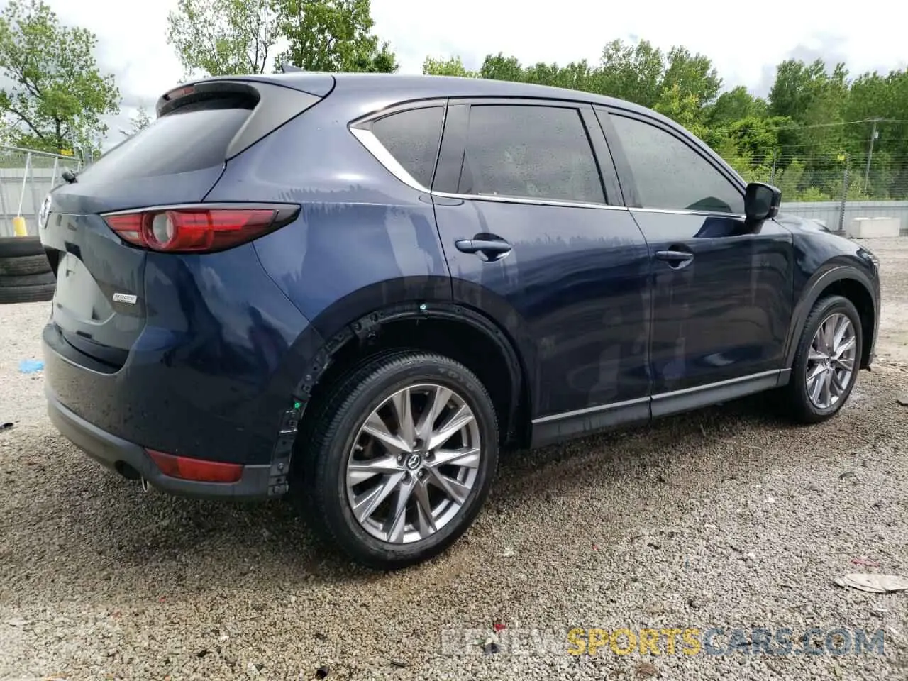 3 fotografías del automóvil dañado JM3KFADM1K1649174 MAZDA CX-5 2019