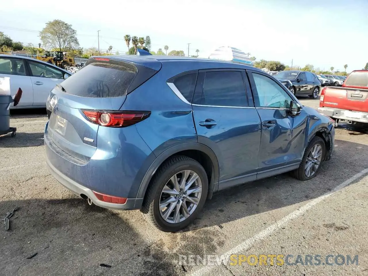 3 fotografías del automóvil dañado JM3KFADM3K1548430 MAZDA CX-5 2019