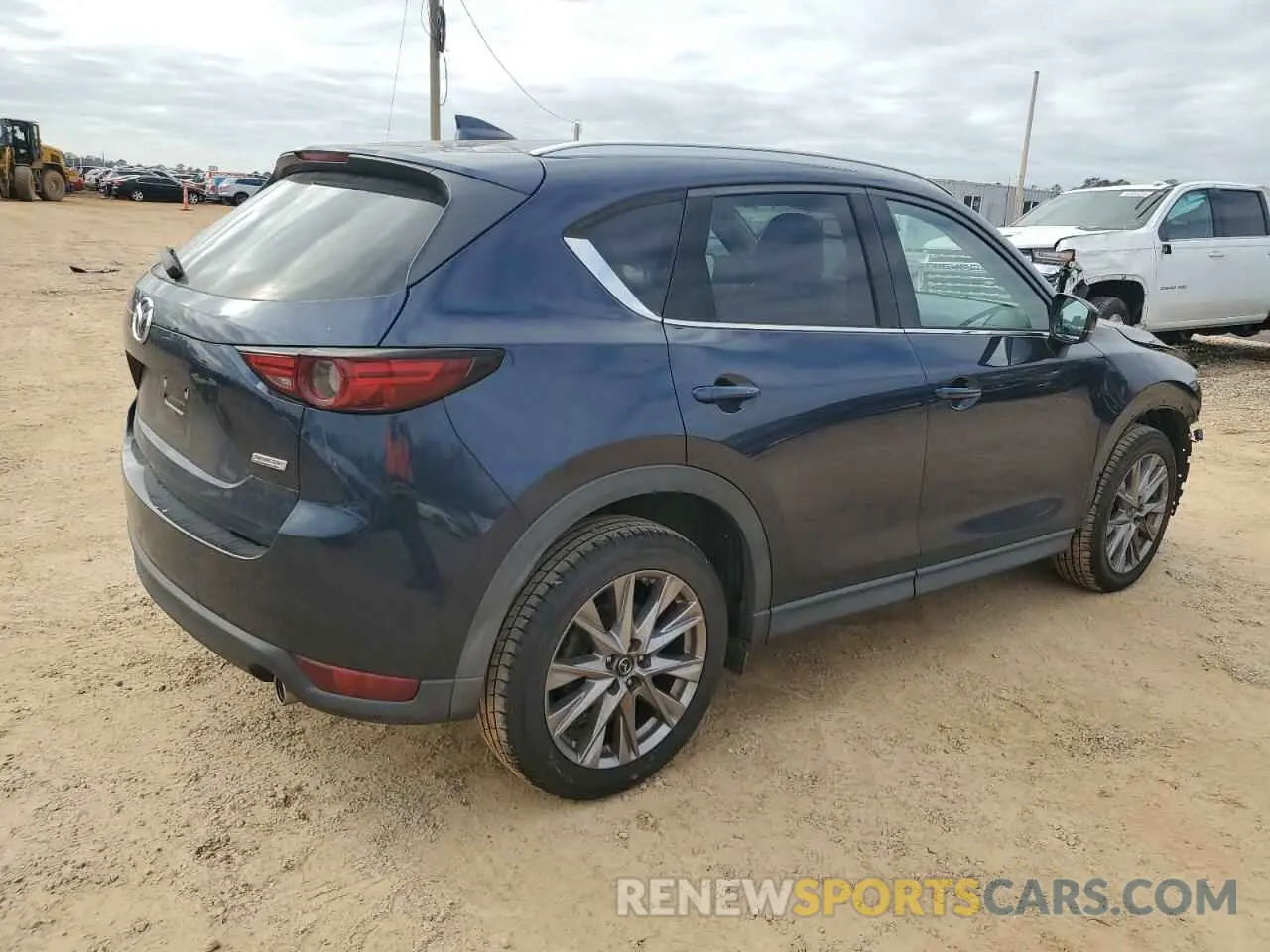 3 fotografías del automóvil dañado JM3KFADM3K1596428 MAZDA CX-5 2019