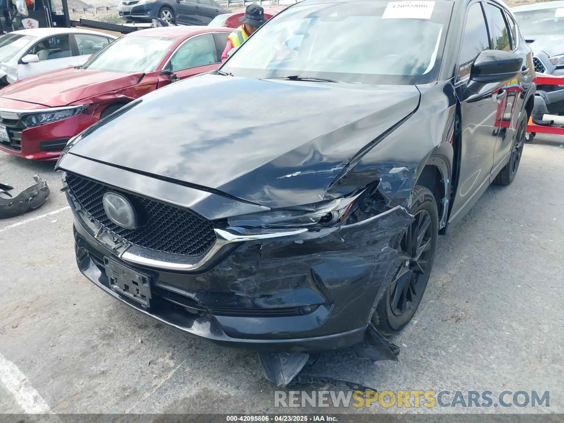 6 fotografías del automóvil dañado JM3KFADM4K0550127 MAZDA CX-5 2019