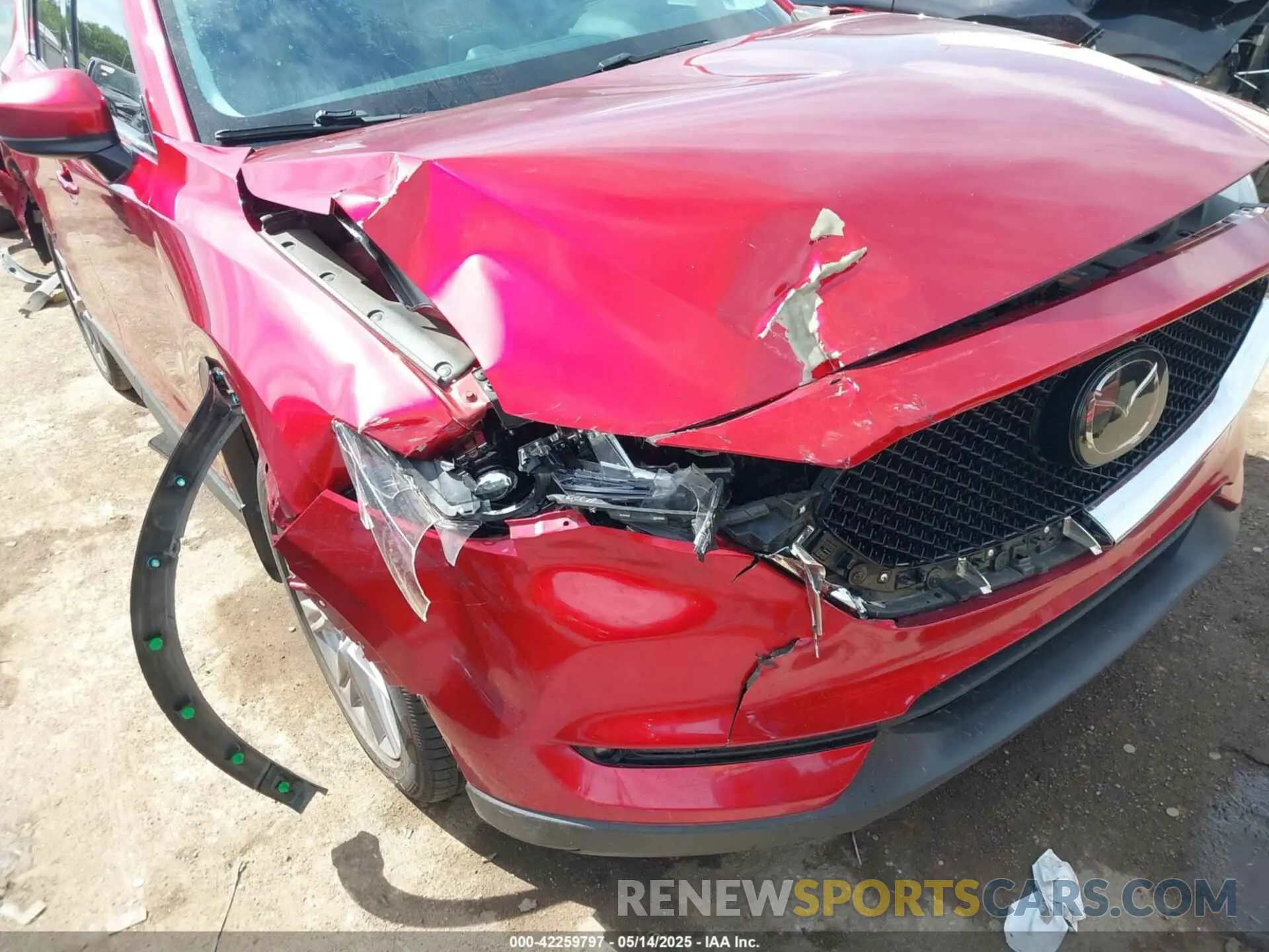 6 fotografías del automóvil dañado JM3KFADM6K1646190 MAZDA CX-5 2019