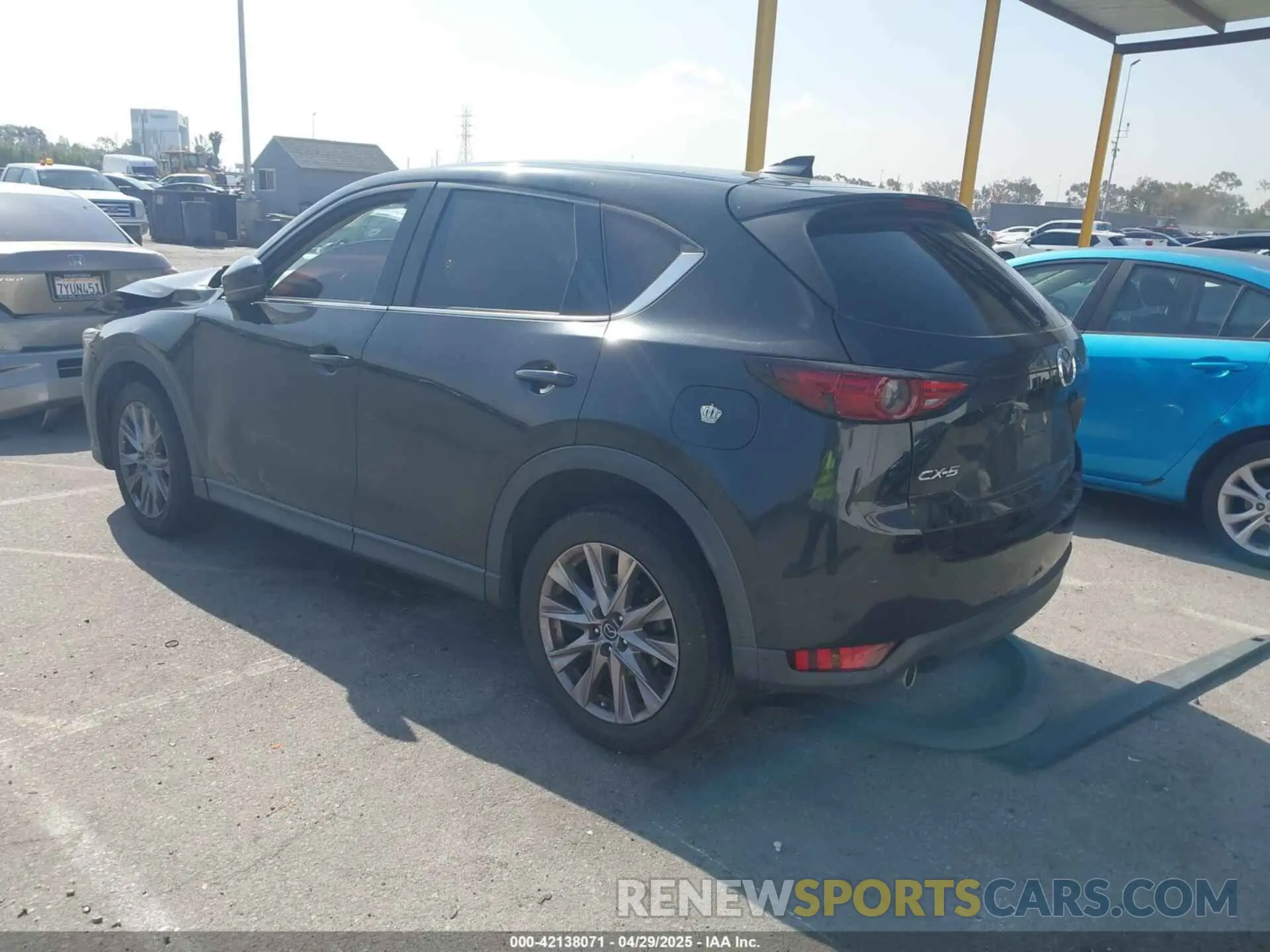 3 fotografías del automóvil dañado JM3KFADMXK1547727 MAZDA CX-5 2019