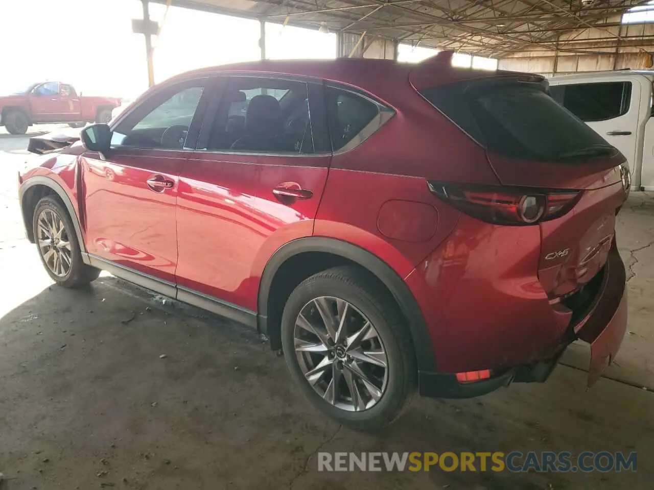 2 fotografías del automóvil dañado JM3KFADMXK1558145 MAZDA CX-5 2019
