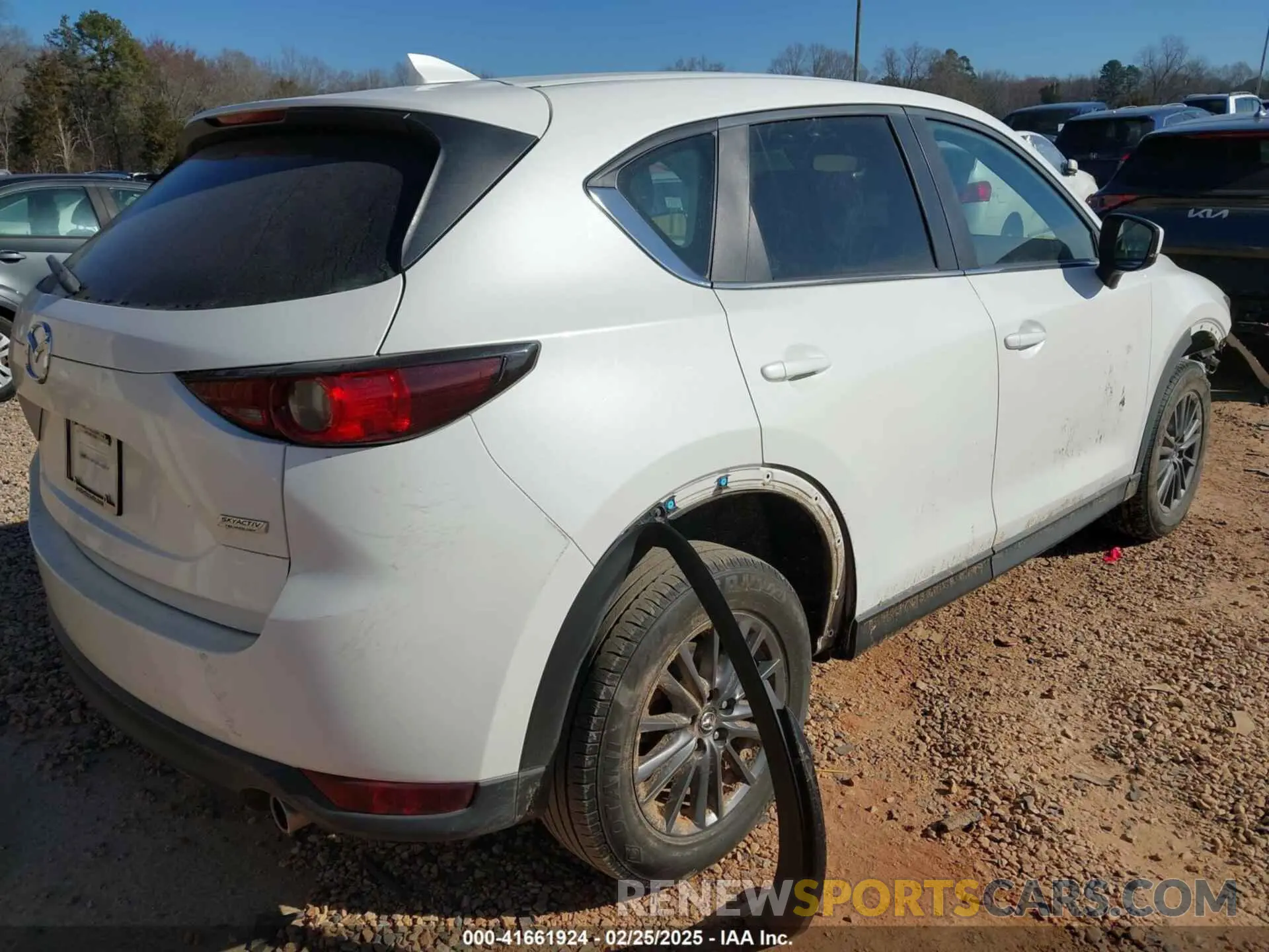 4 fotografías del automóvil dañado JM3KFBBM0K0574255 MAZDA CX-5 2019