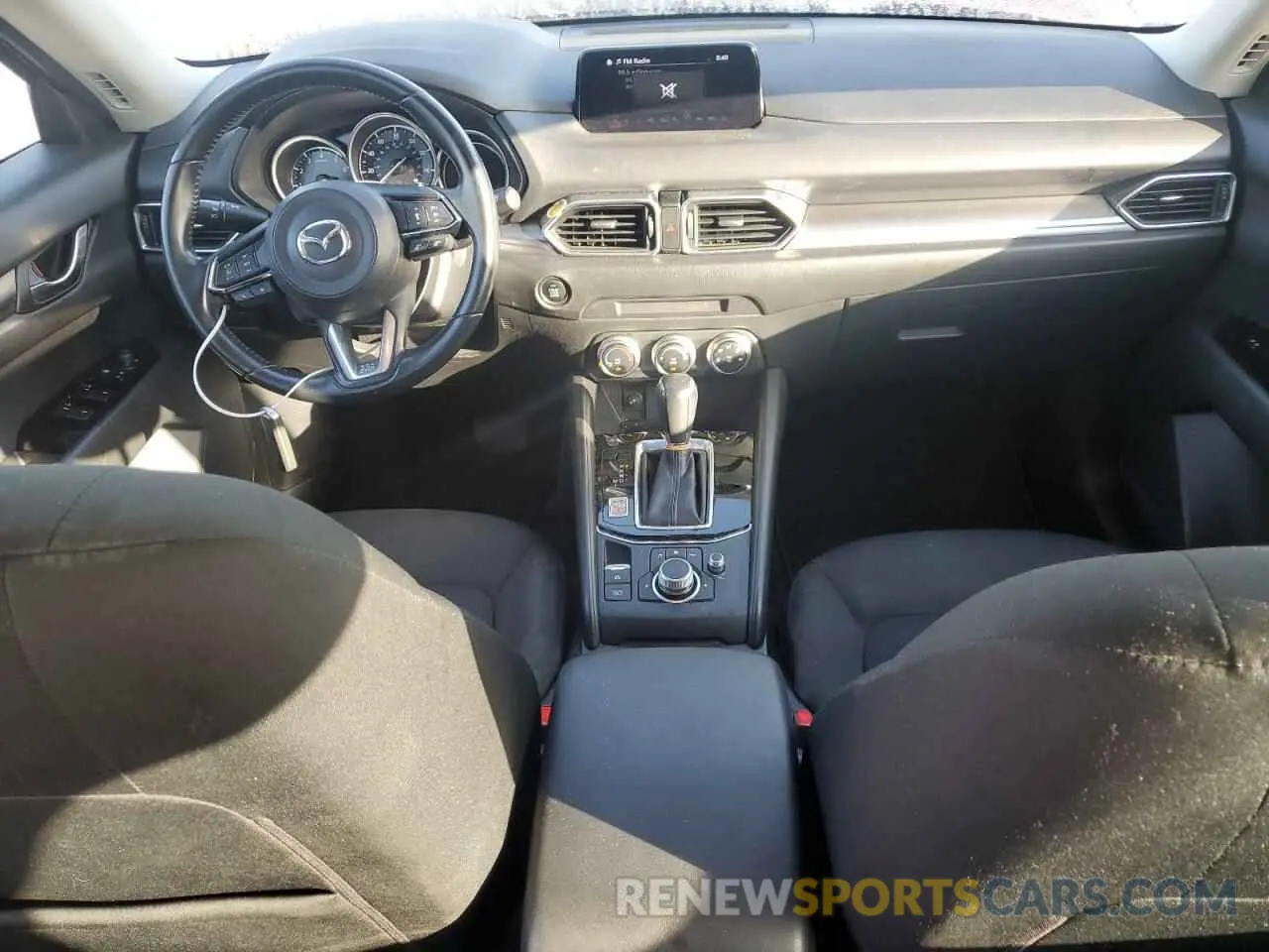 8 fotografías del automóvil dañado JM3KFBBM2K0665592 MAZDA CX-5 2019