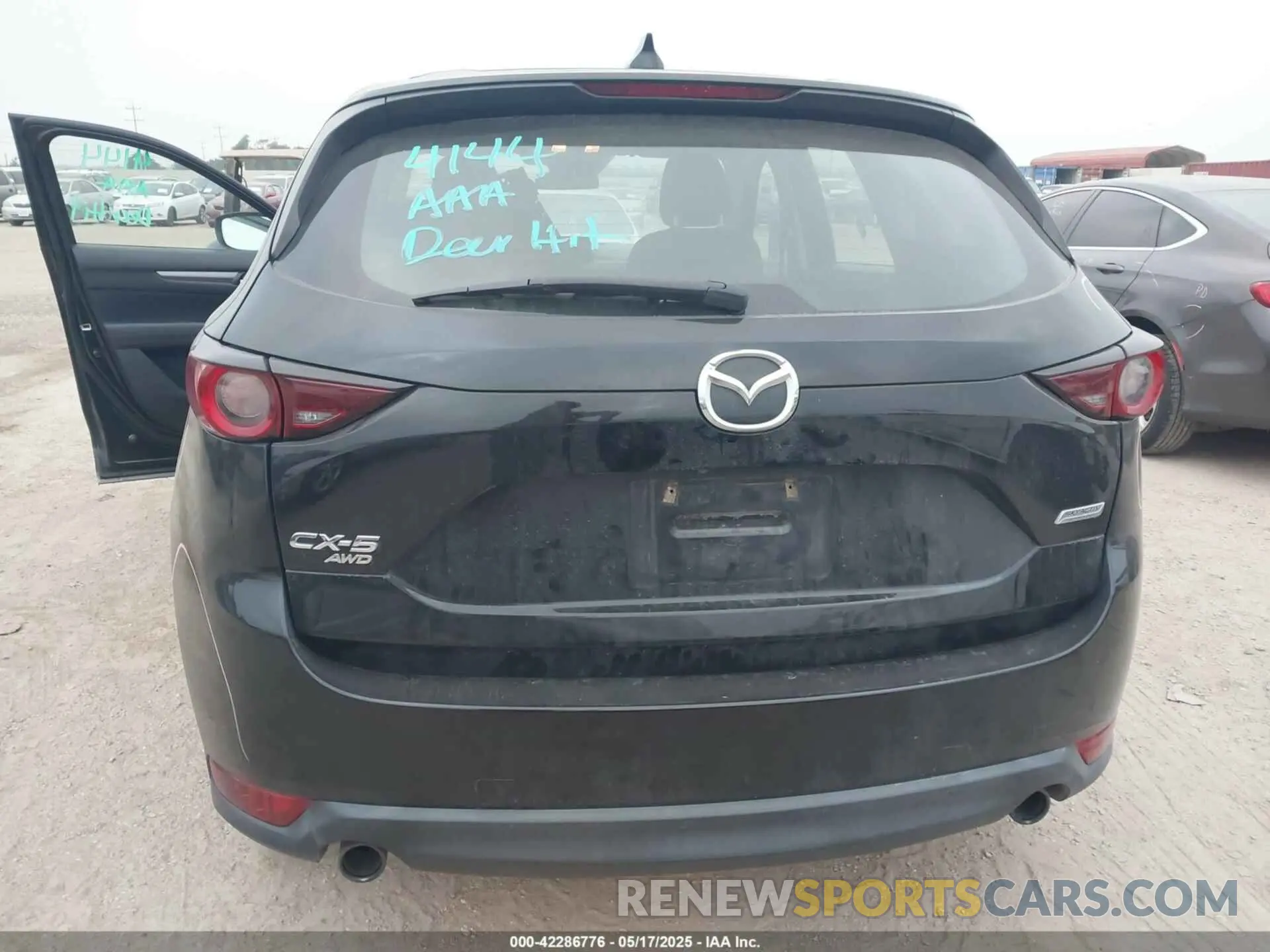 16 fotografías del automóvil dañado JM3KFBBM2K0697149 MAZDA CX-5 2019